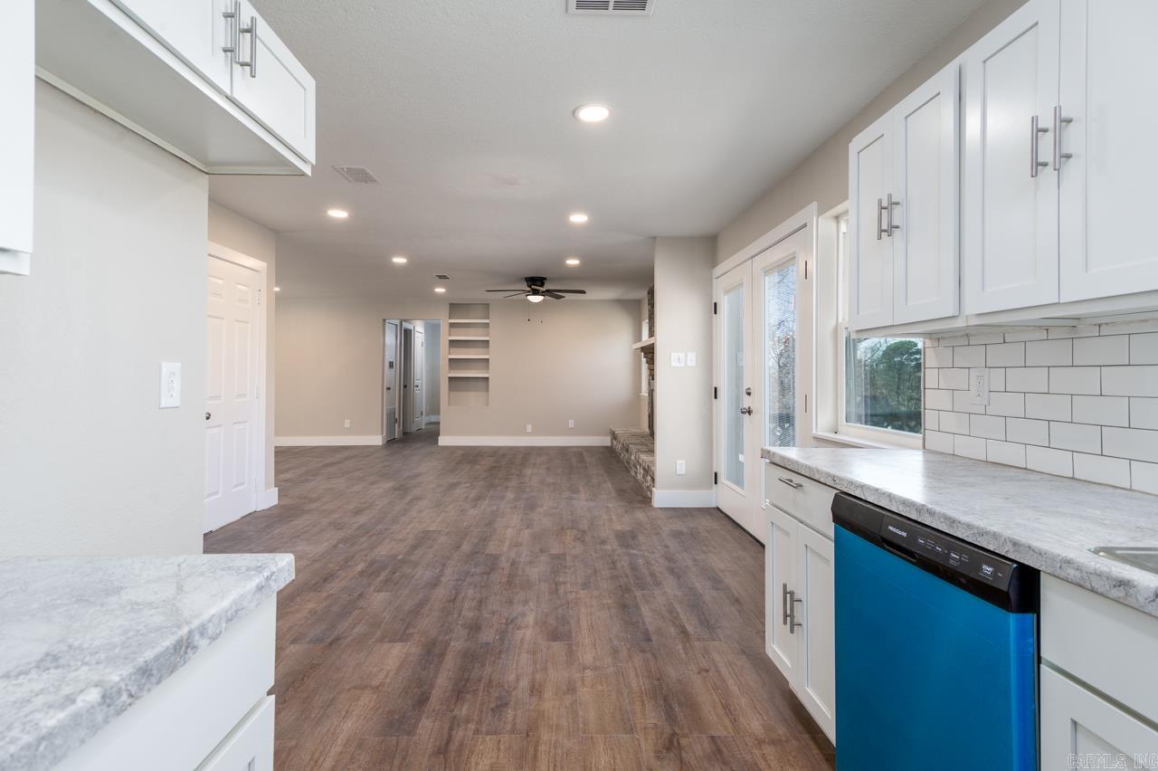 2704 W Greenbrier  Benton, AR