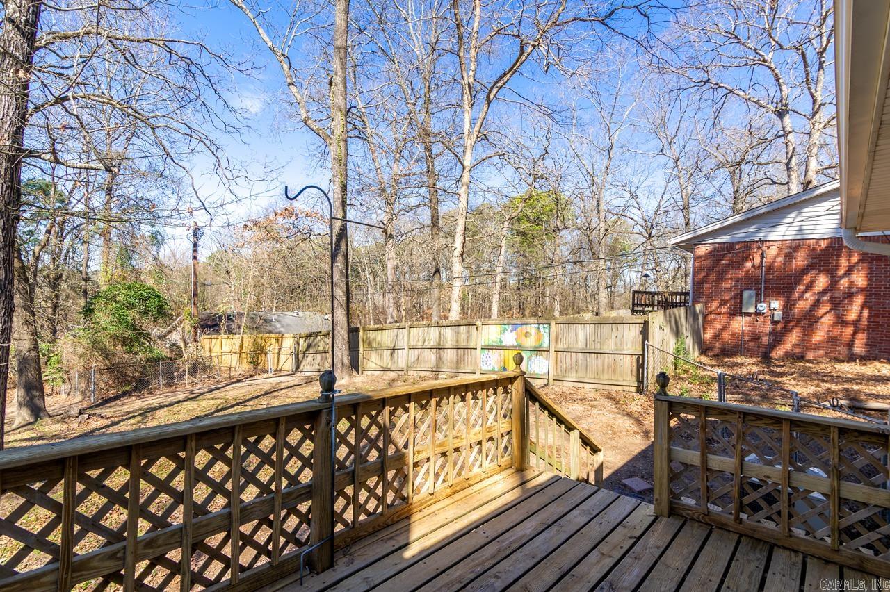 2704 W Greenbrier  Benton, AR