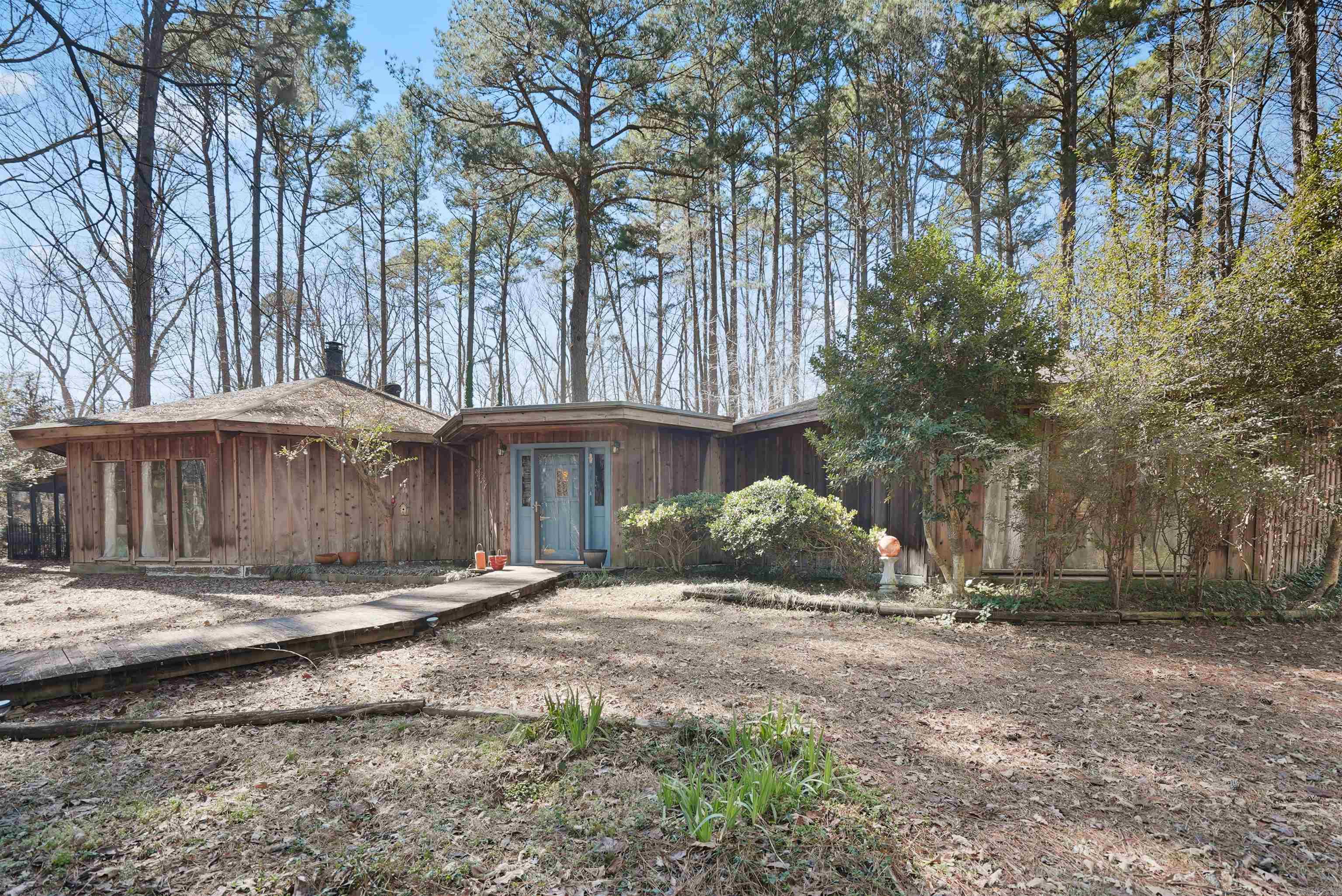 12212 Heinke Road Mabelvale, AR 72103