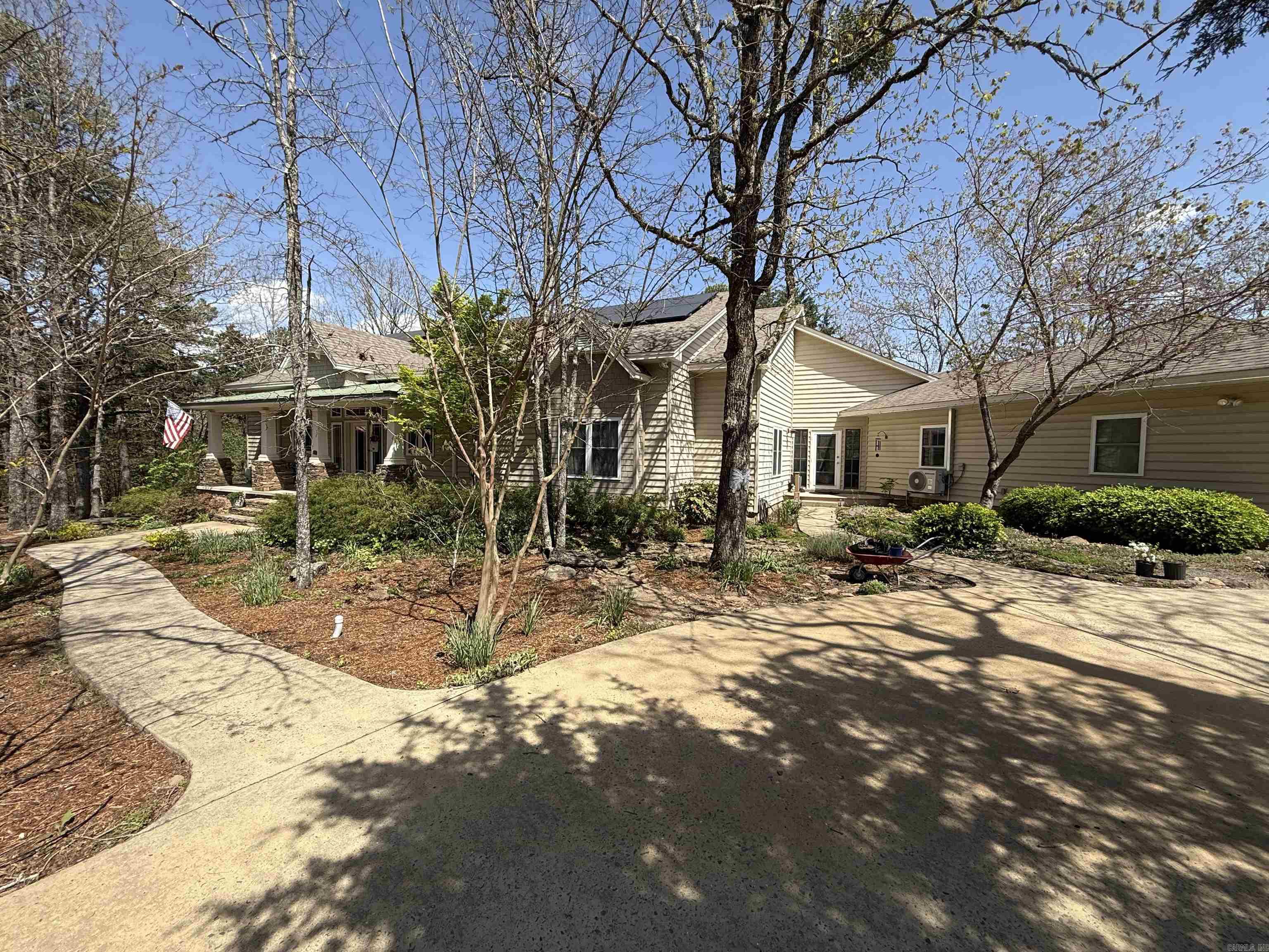 147  Edgemere Drive  Fairfield Bay, AR