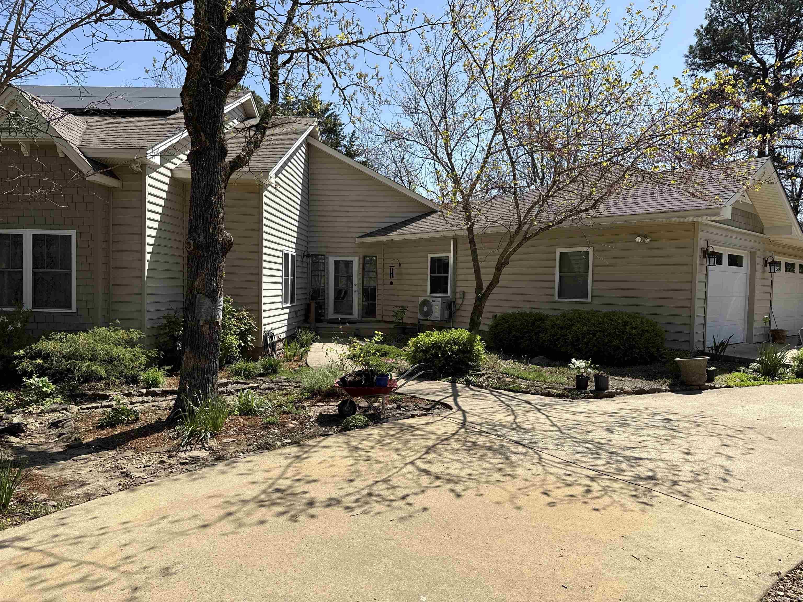 147  Edgemere Drive  Fairfield Bay, AR