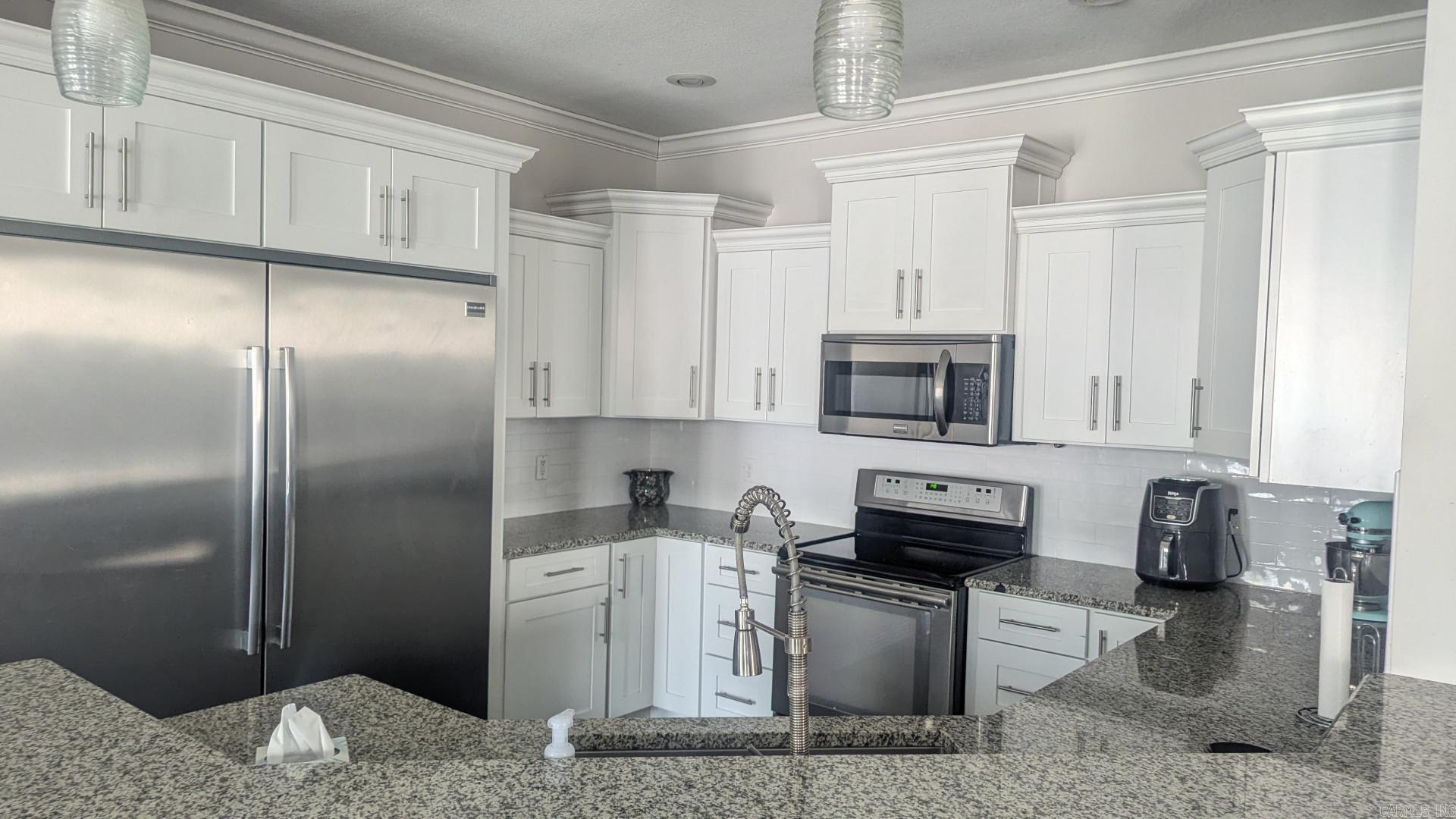 4200  Villa  Jonesboro, AR