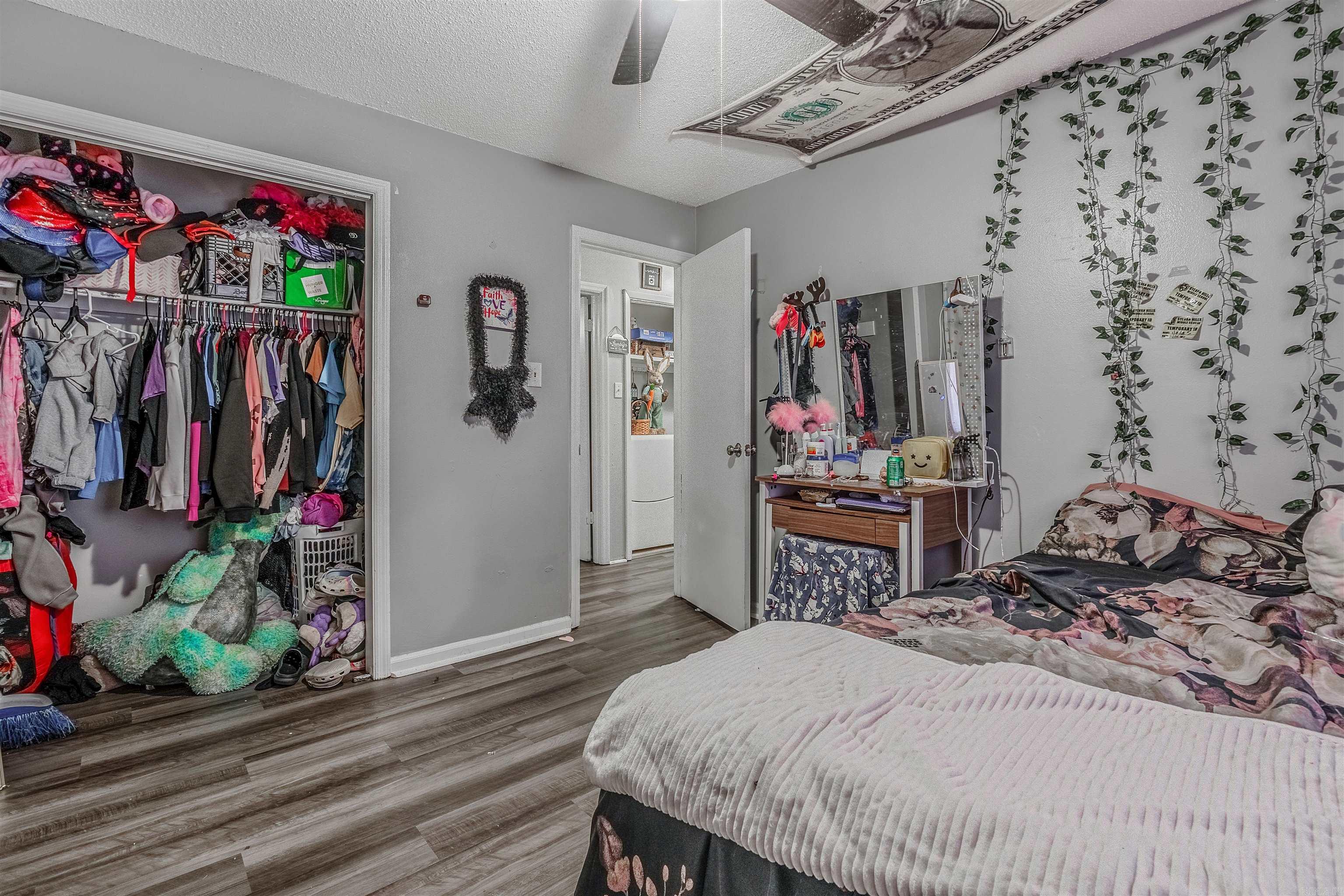 615 & 617  Brierly Dr  Sherwood, AR