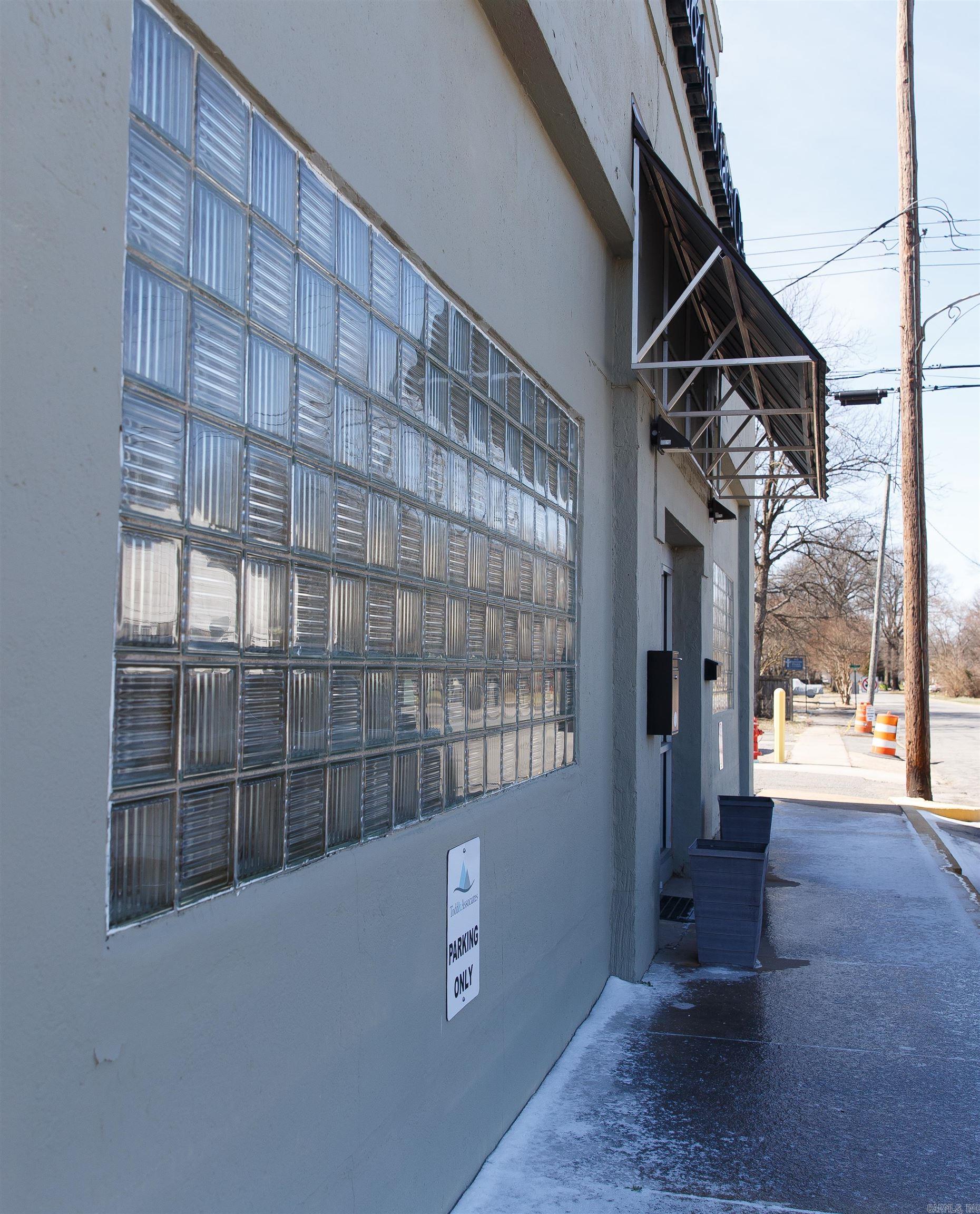 111 W 6th  Stuttgart, AR