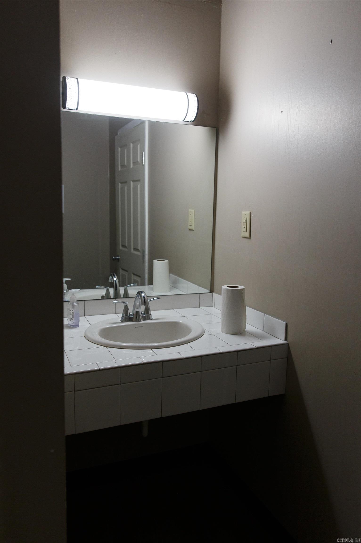 111 W 6th  Stuttgart, AR