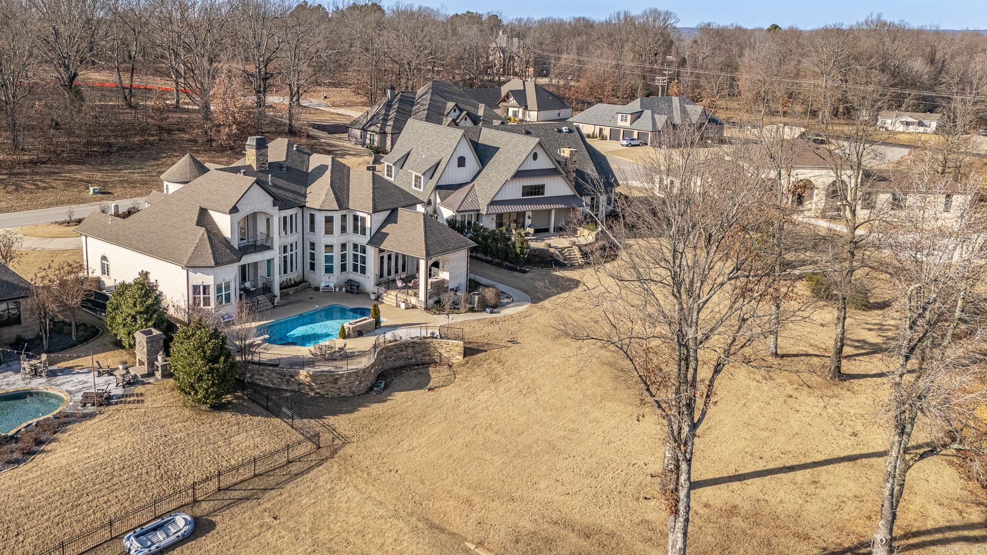 2064 Sloan Lake Dr Jonesboro, AR 72404-6894