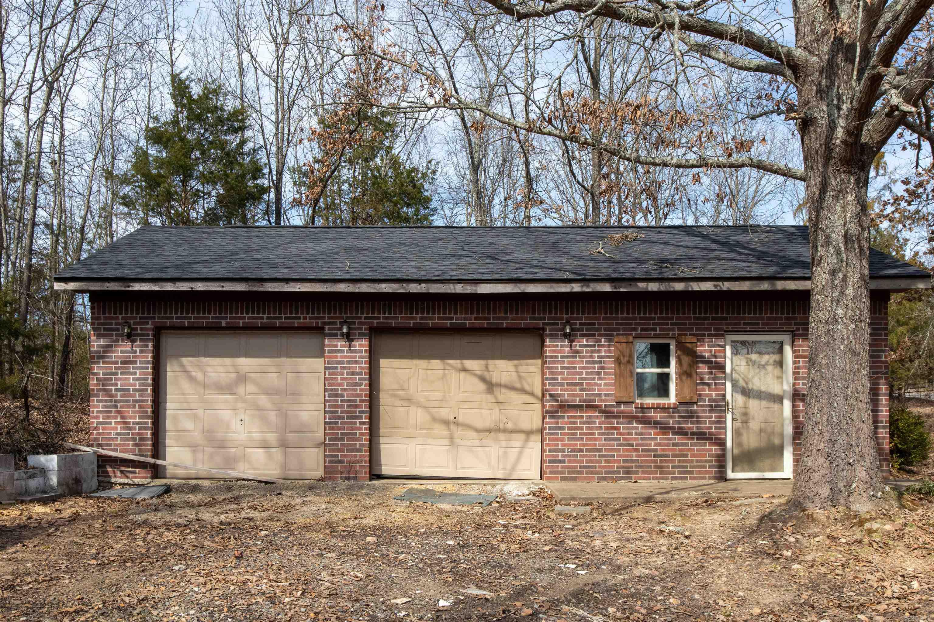 108  Deer Ridge Dr.  Searcy, AR