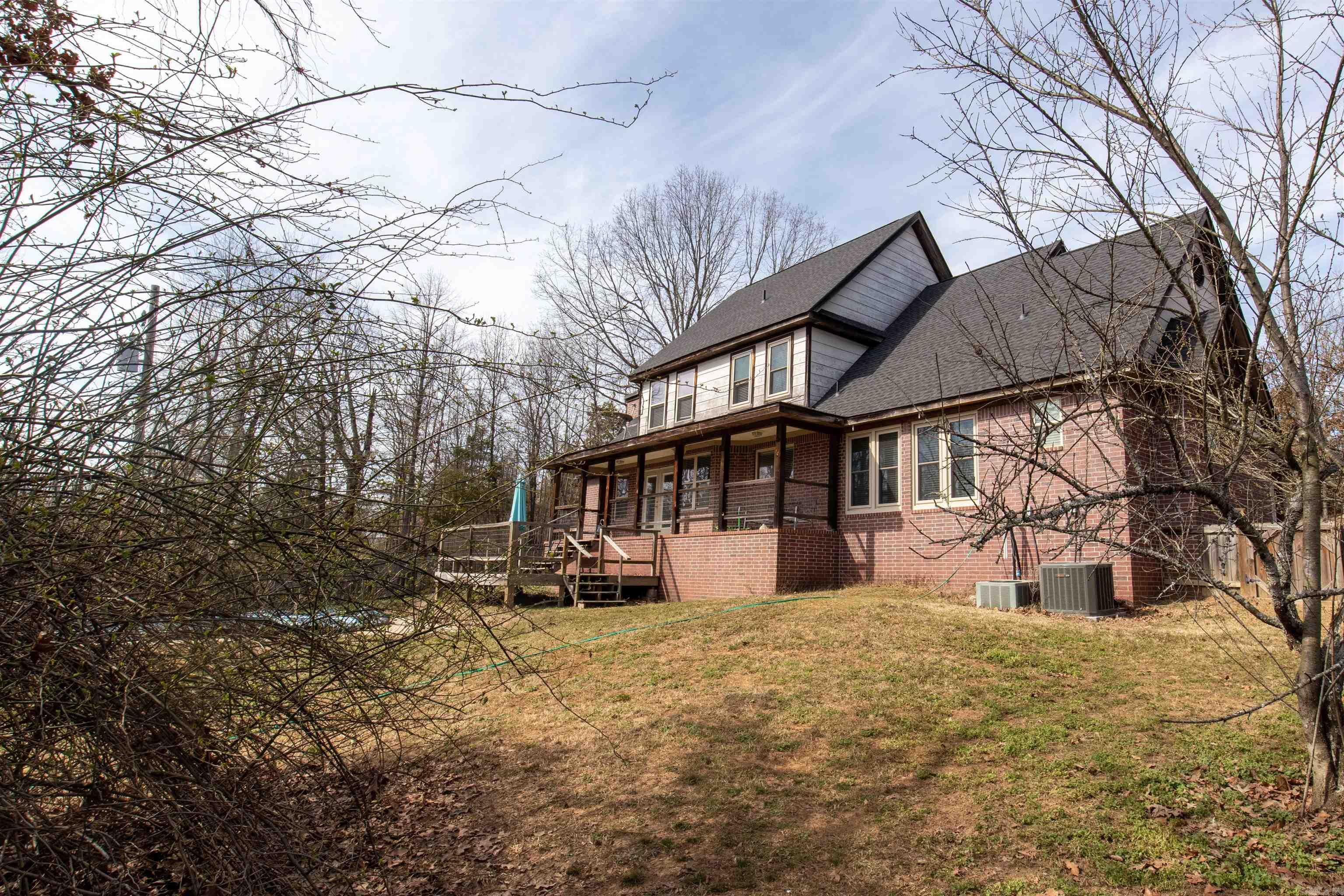 108  Deer Ridge Dr.  Searcy, AR