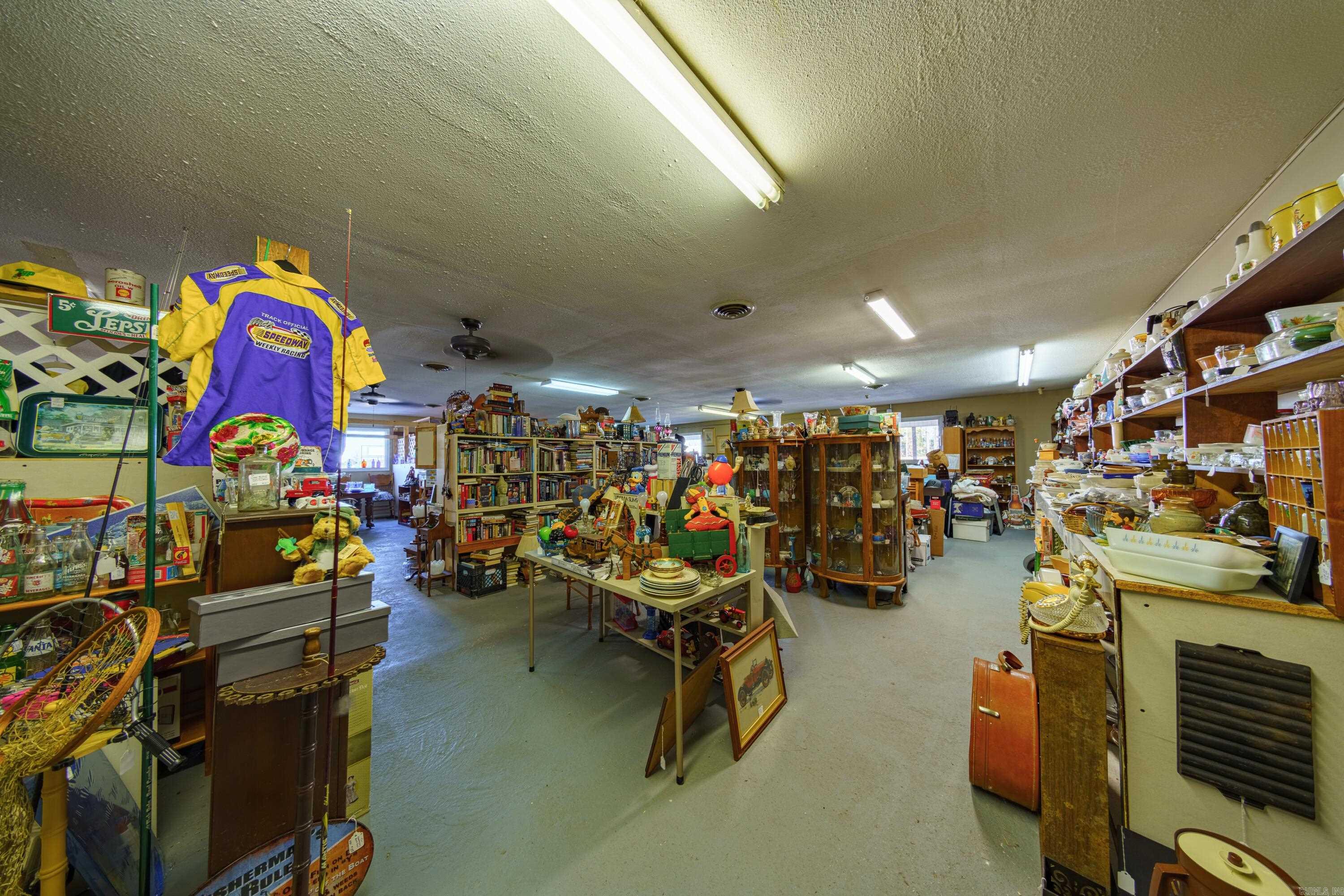 1366  Hwy 62/412  Highland, AR