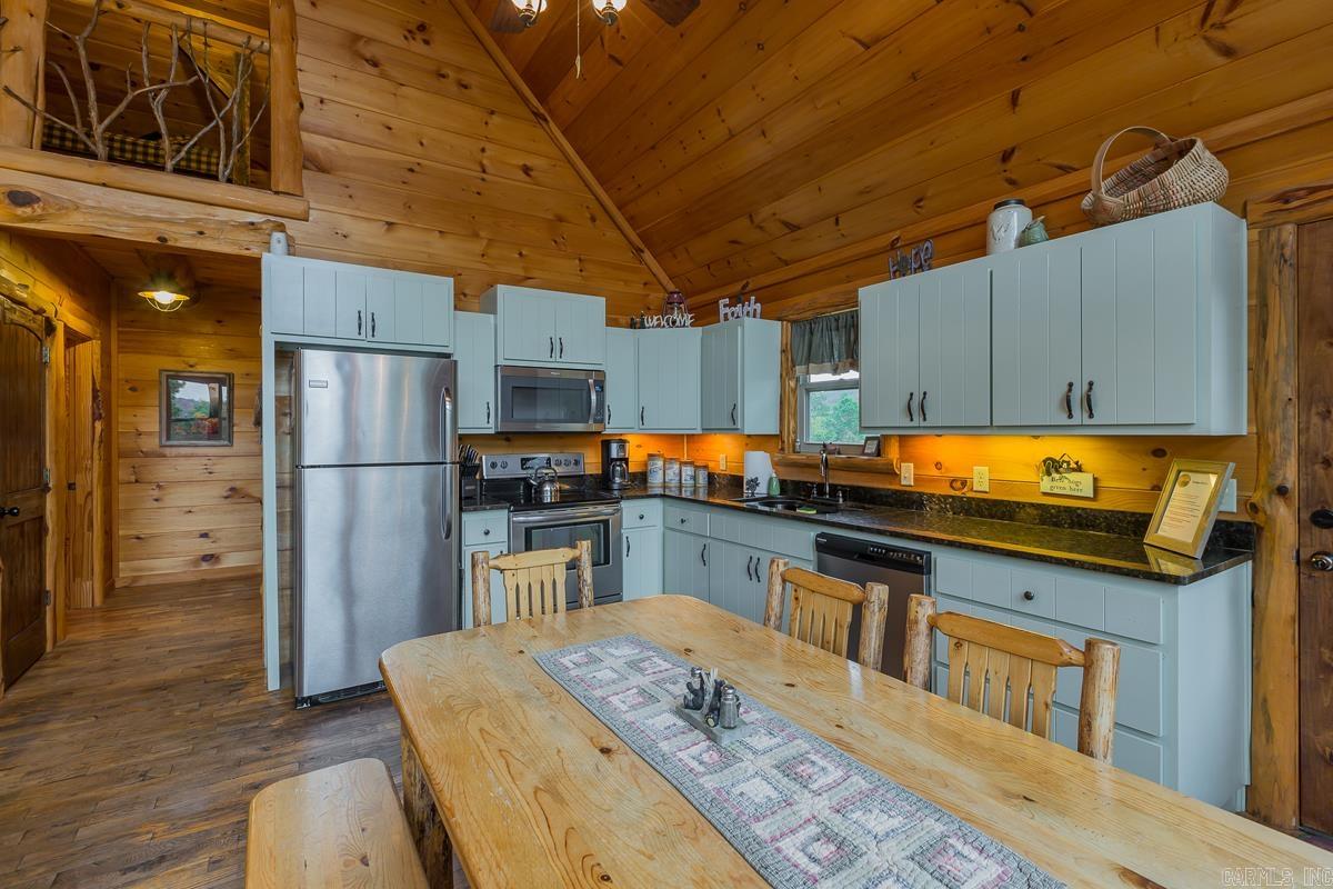 383  Massey Lane  Mena, AR