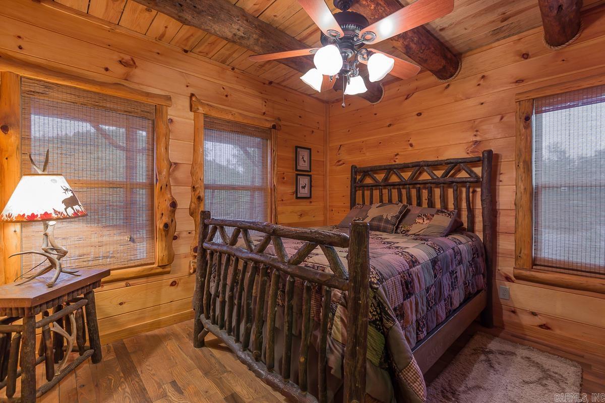 383  Massey Lane  Mena, AR