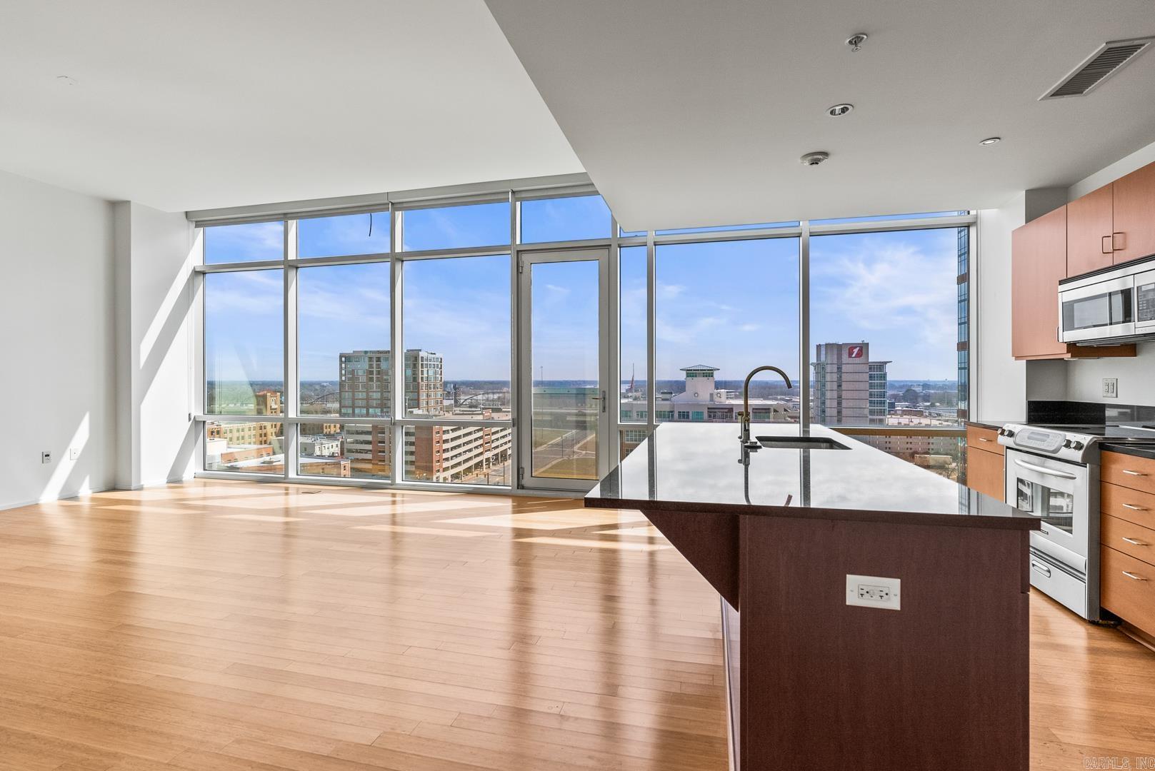 300 E Third  #1106  Little Rock, AR