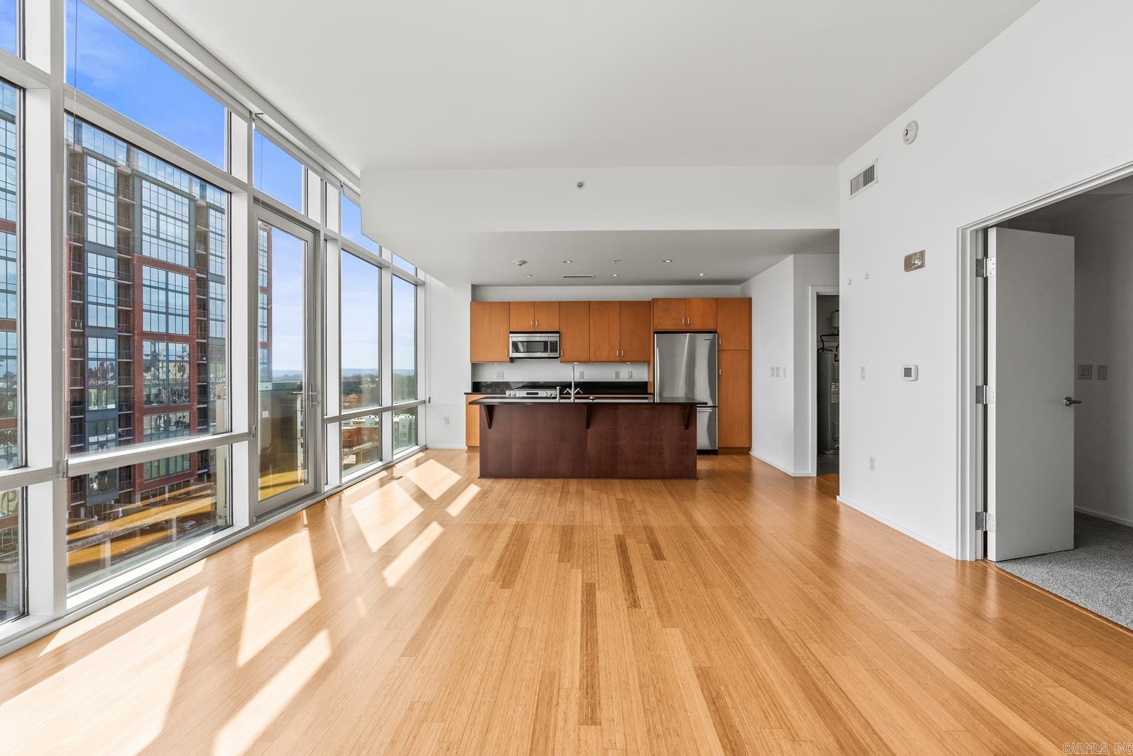 300 E Third  #1106  Little Rock, AR