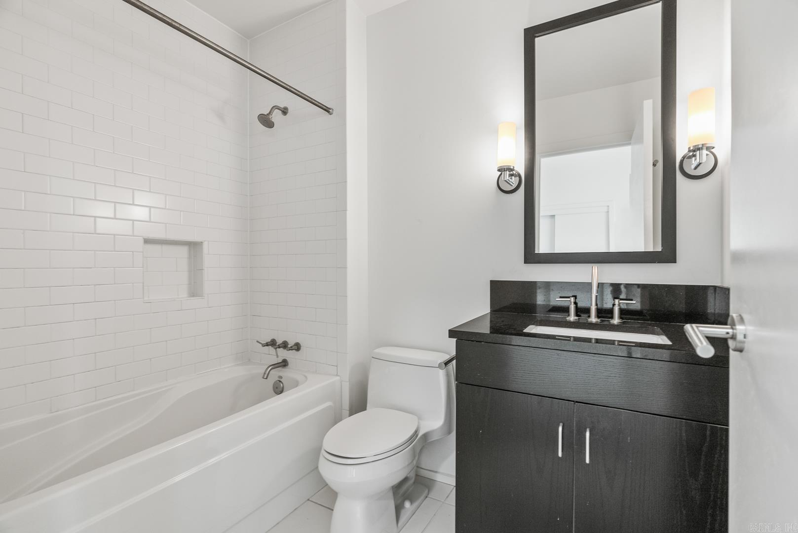 300 E Third  #1106  Little Rock, AR