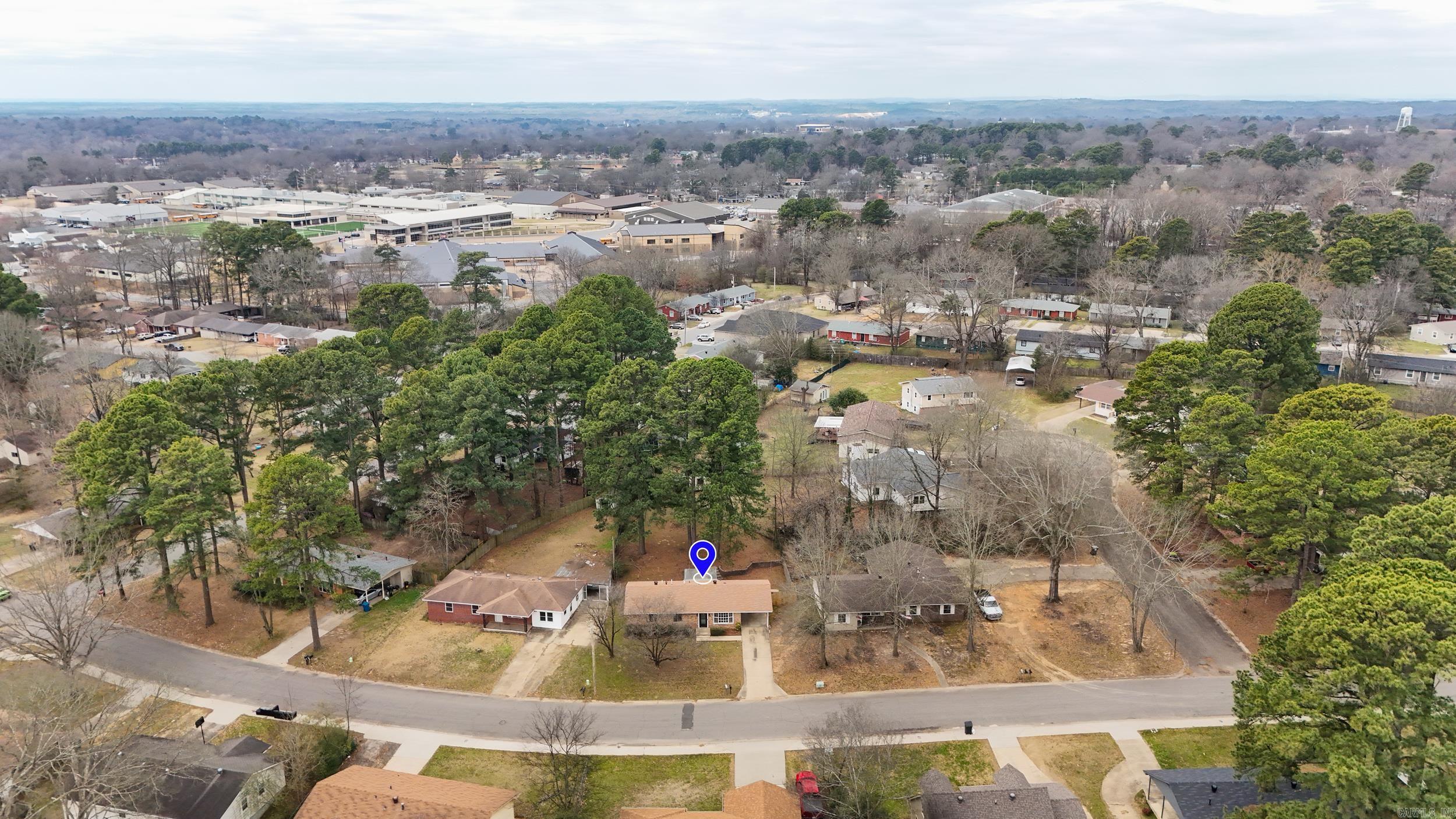 610  Newcomb  Benton, AR