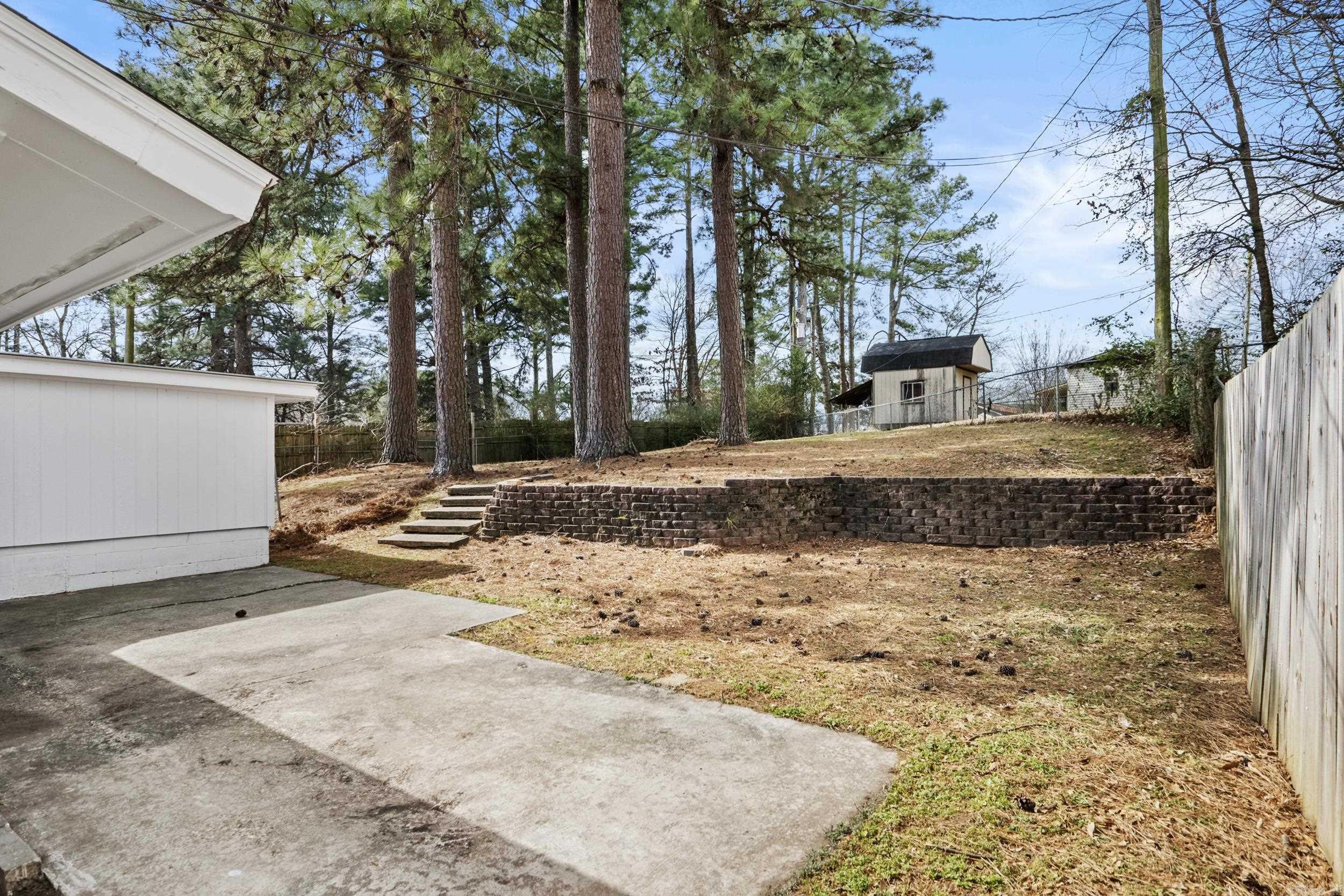610  Newcomb  Benton, AR