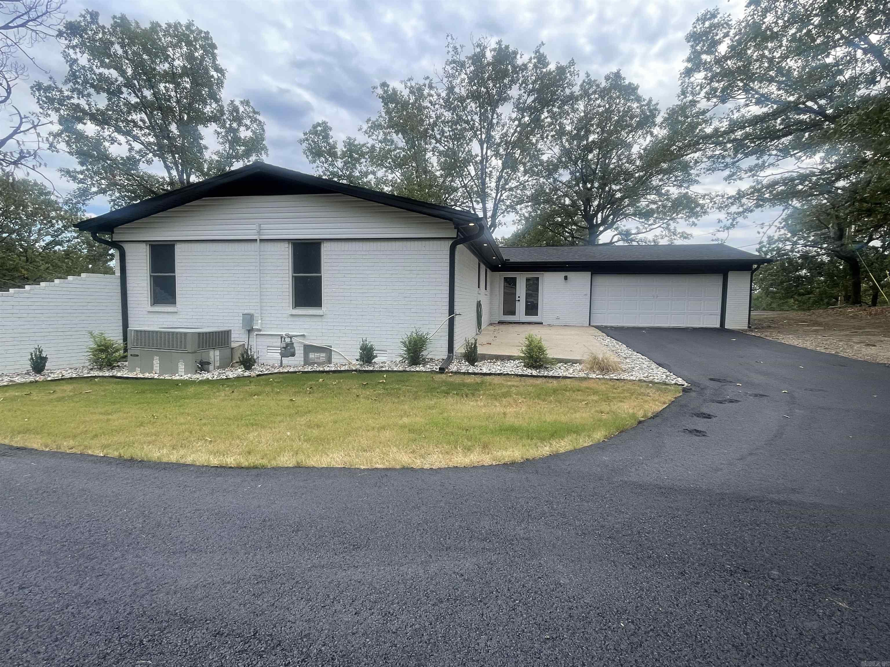301  Stonehurst  Hot Springs, AR