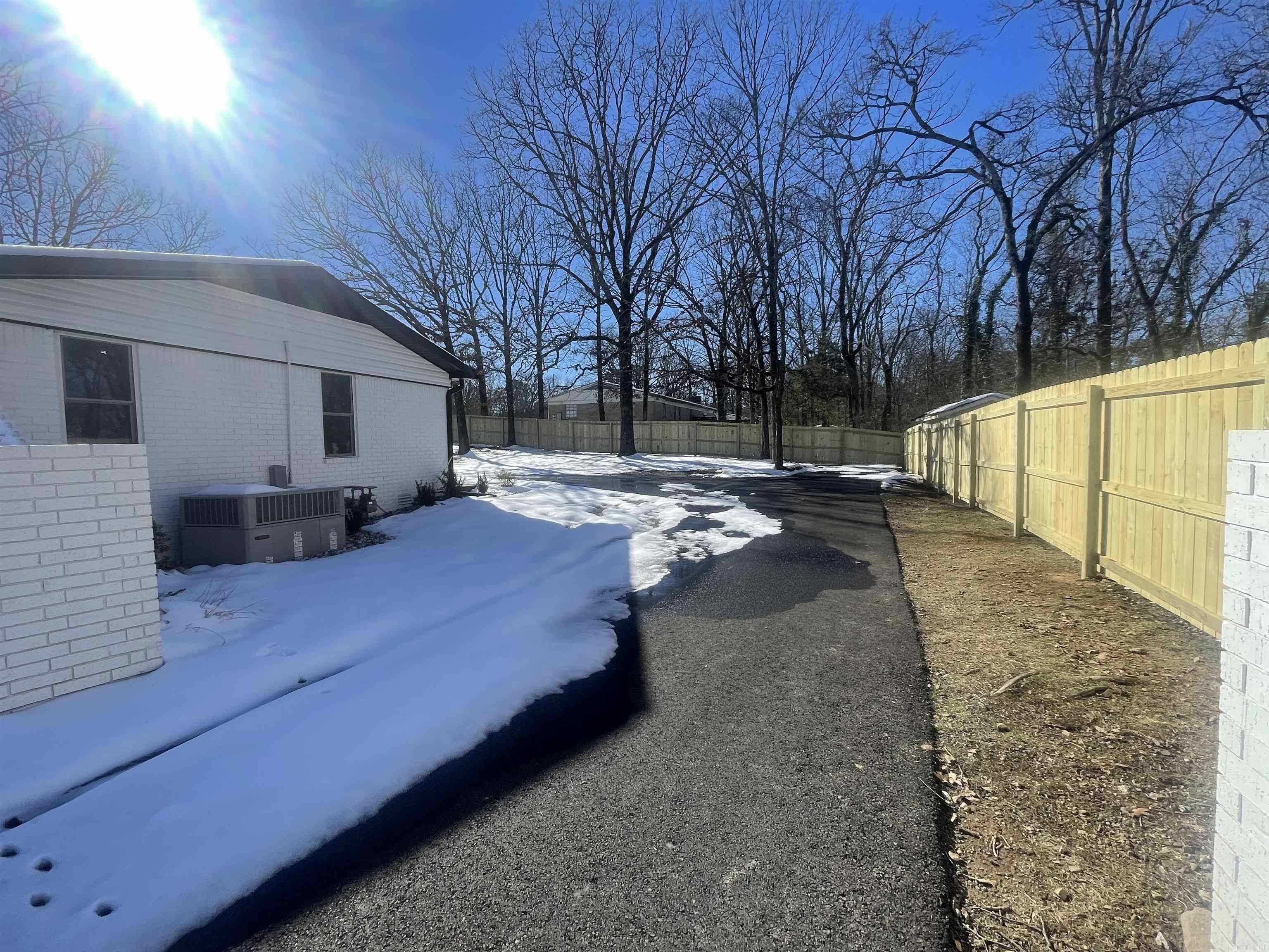 301  Stonehurst  Hot Springs, AR