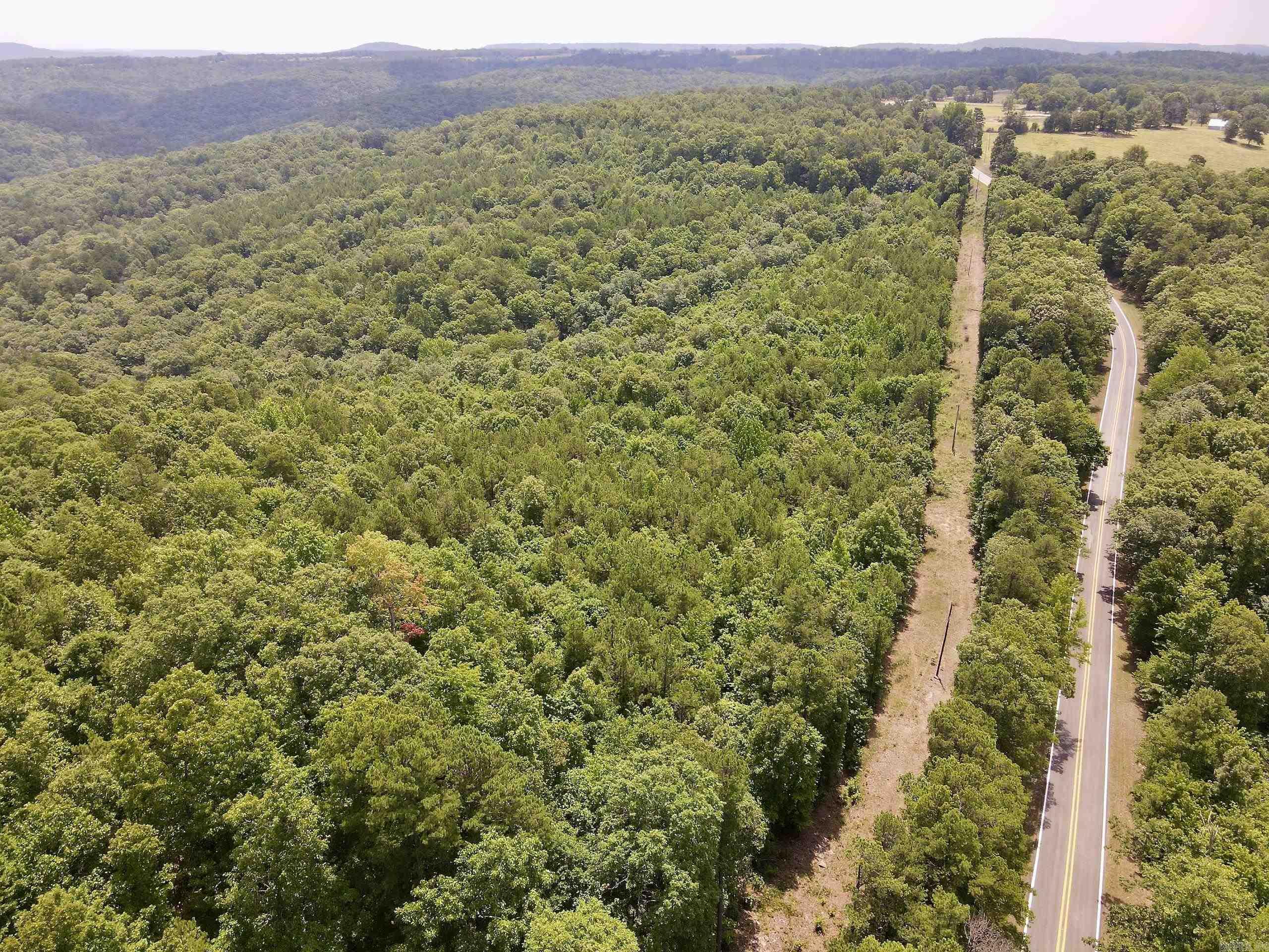 000  HWY 16  Clinton, AR