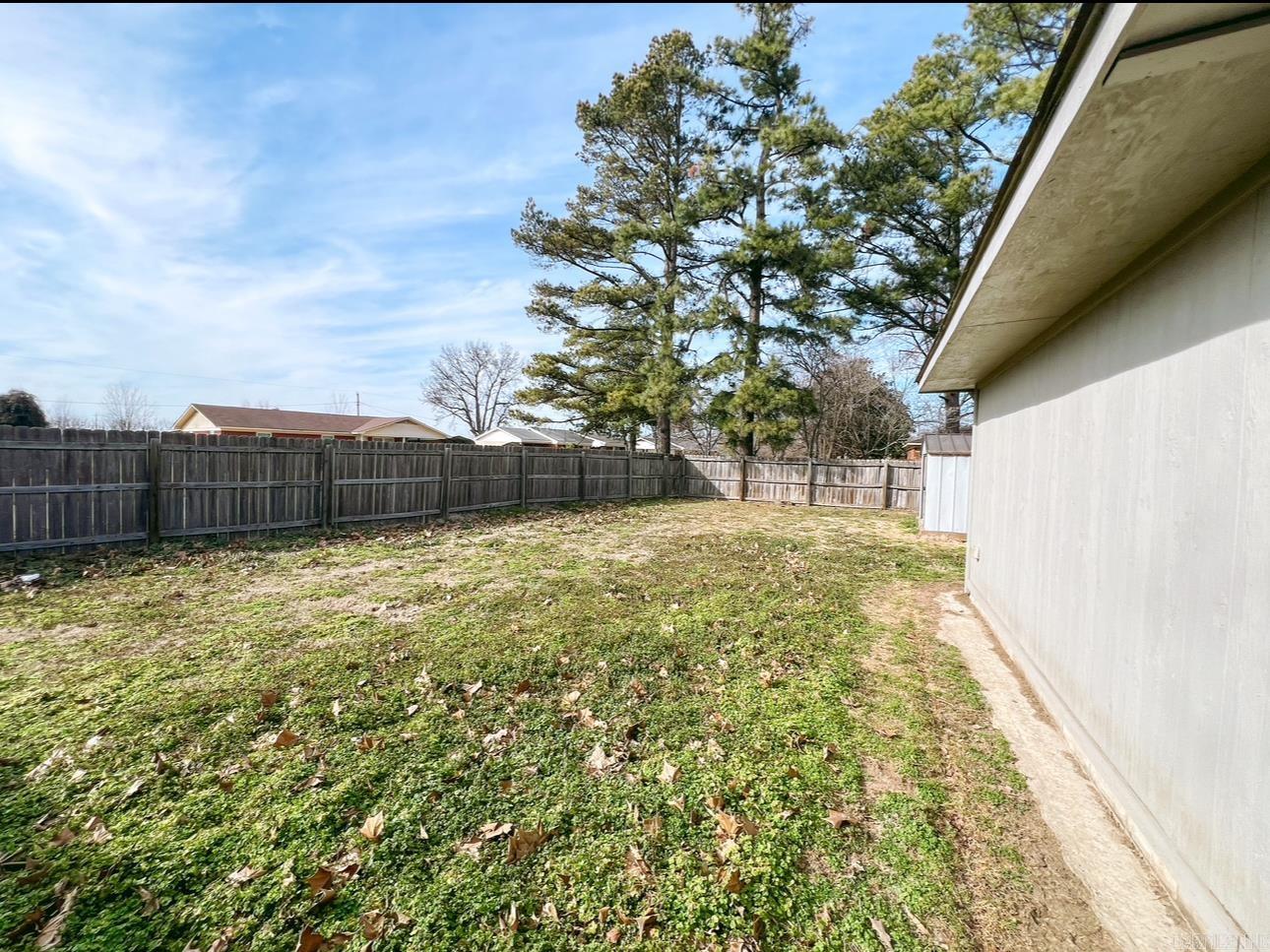 210  Evelyn  Wynne, AR