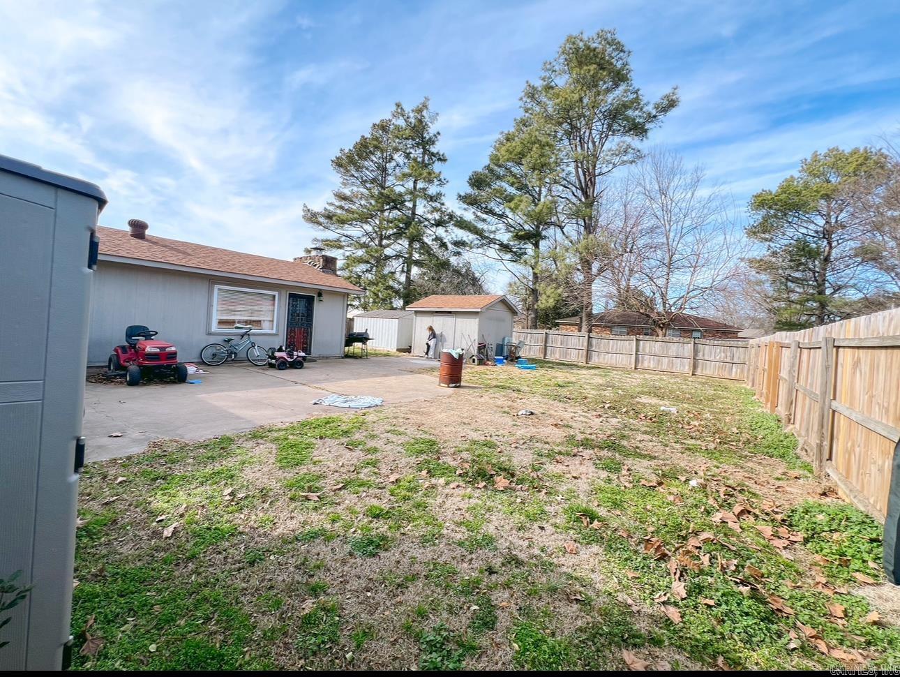 210  Evelyn  Wynne, AR