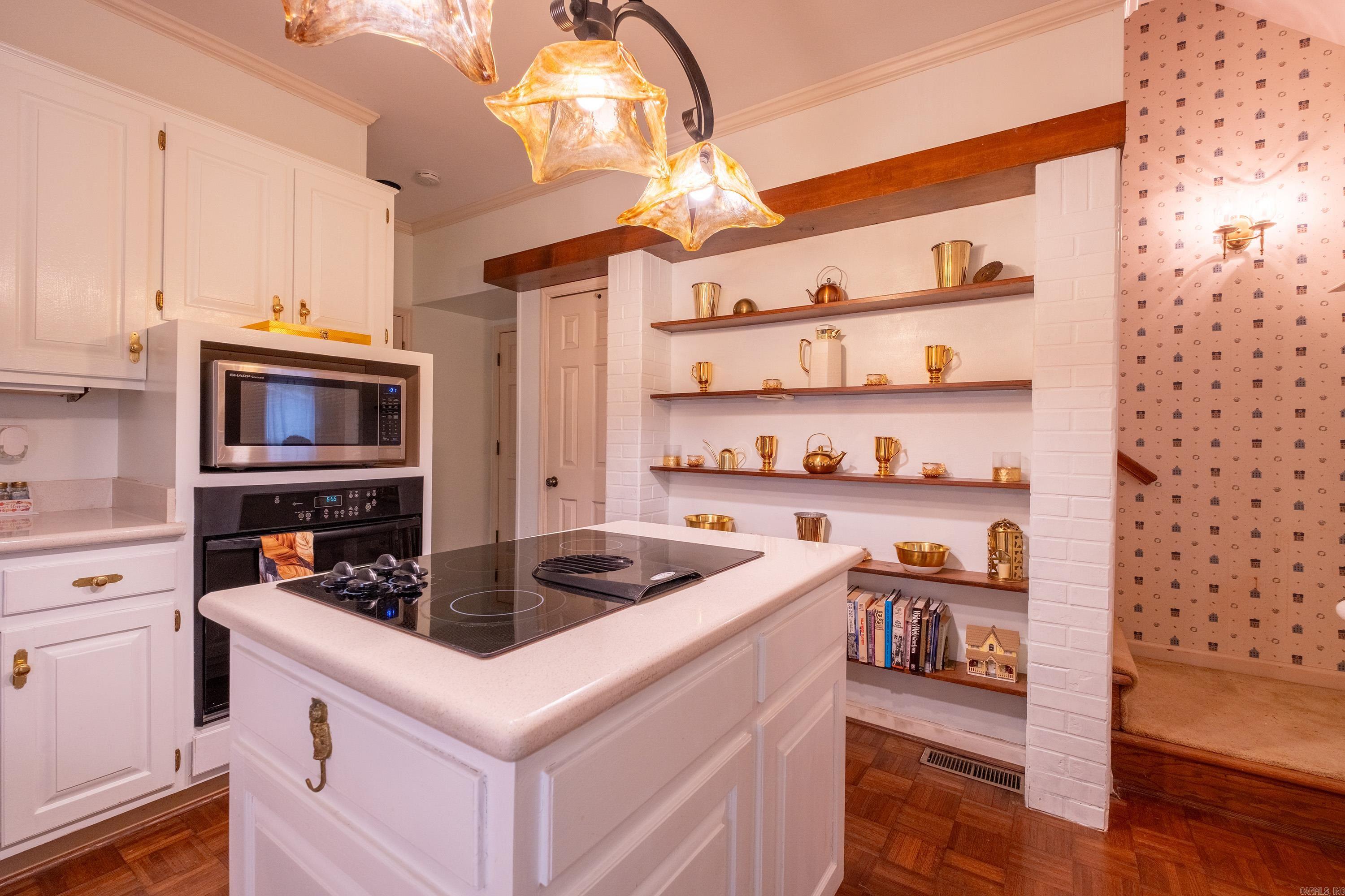 102  Claremore  Little Rock, AR