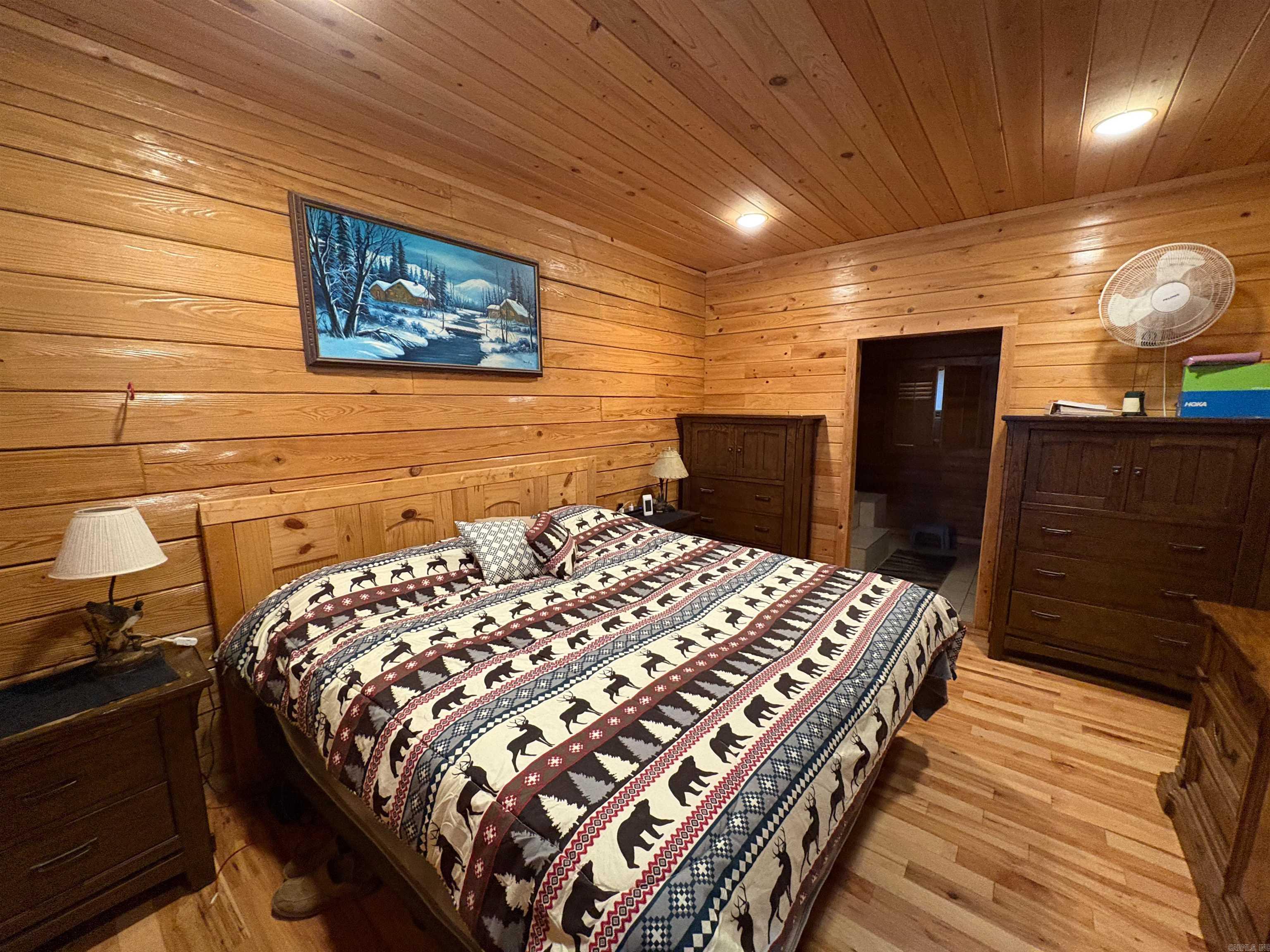 255  Adrian Mc  Tichnor, AR
