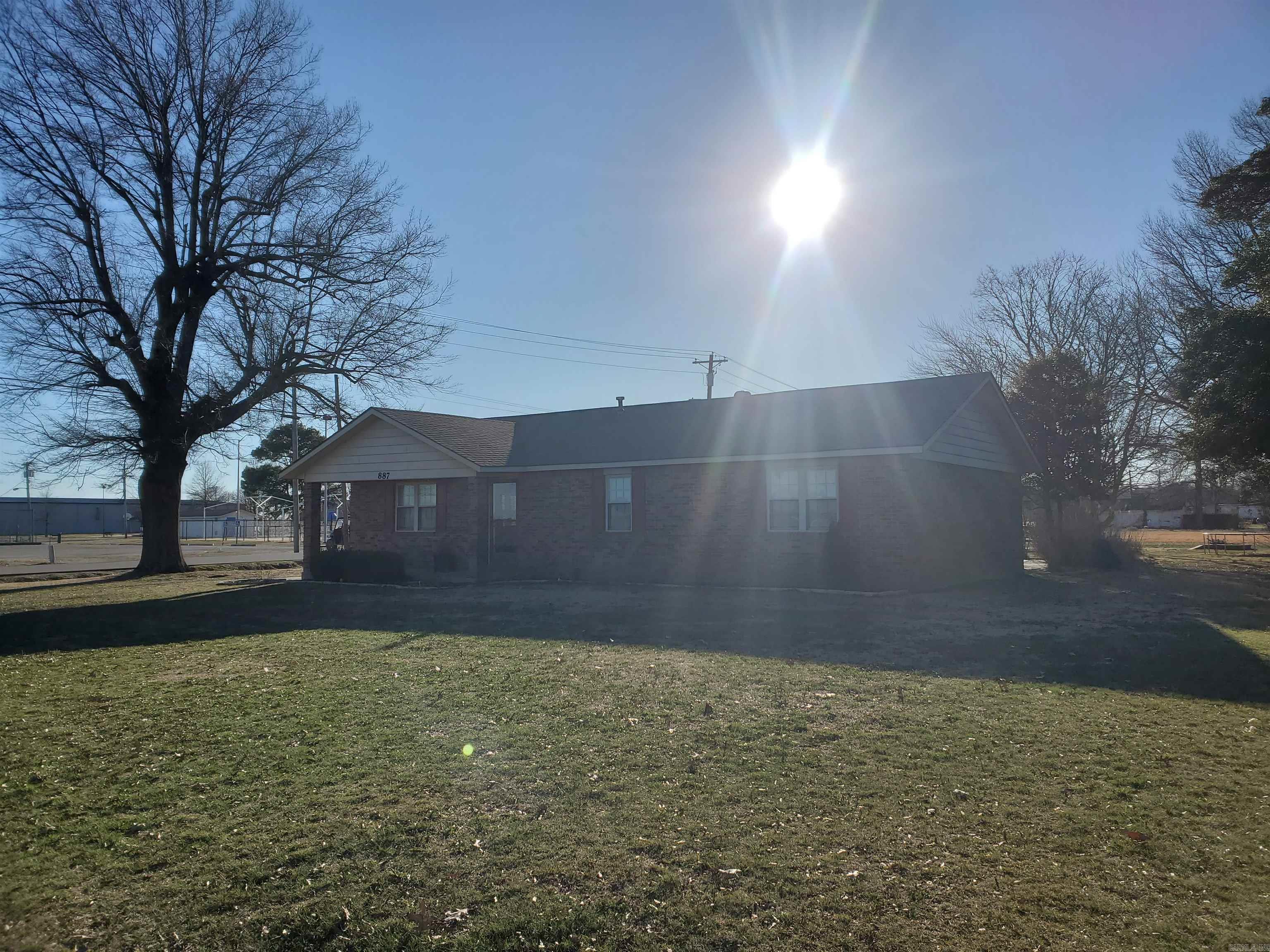 887 S Garfield  Piggott, AR