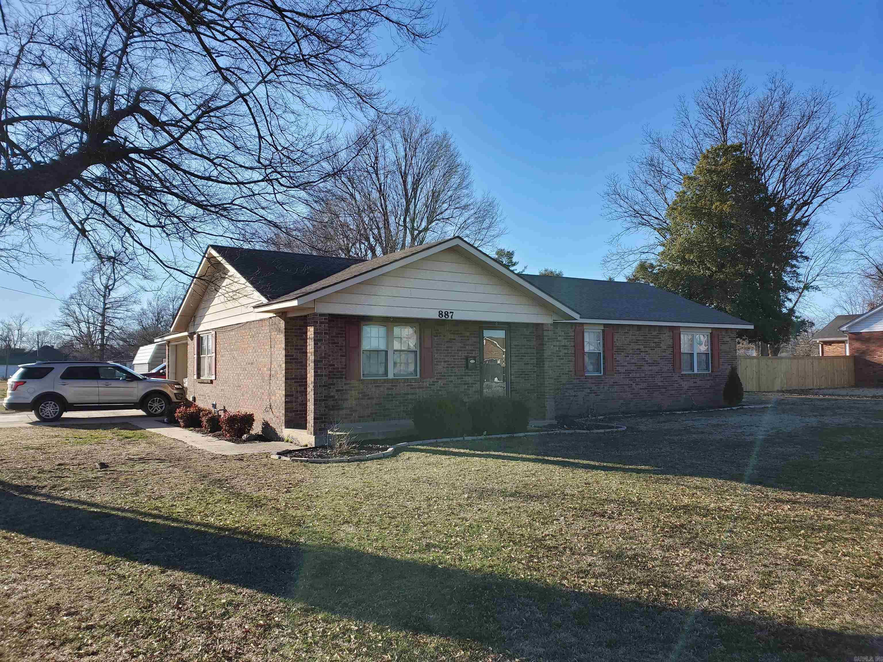 887 S Garfield  Piggott, AR