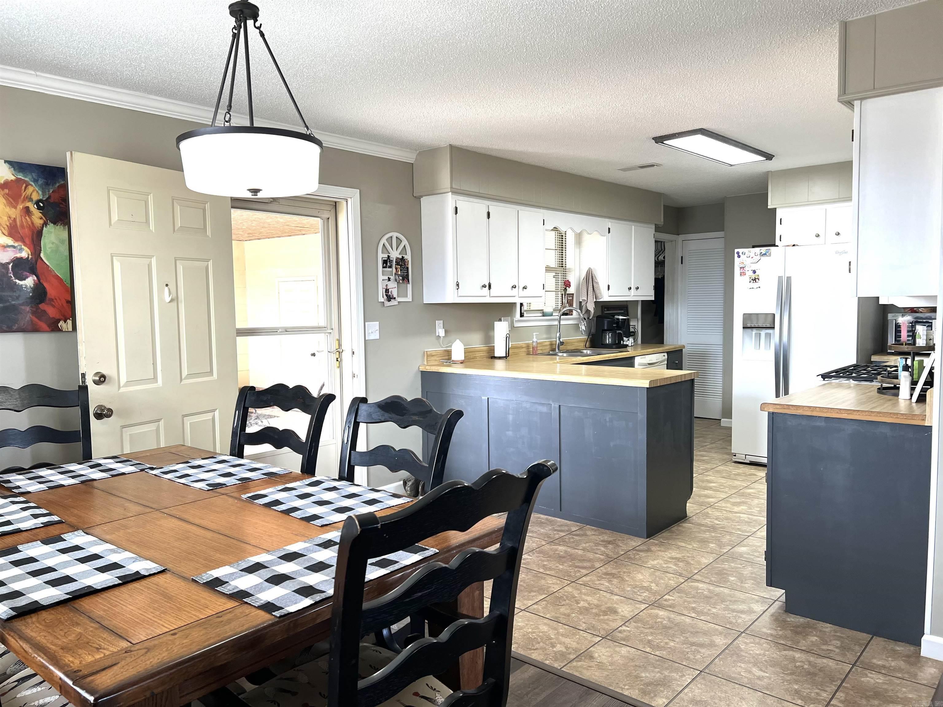 887 S Garfield  Piggott, AR