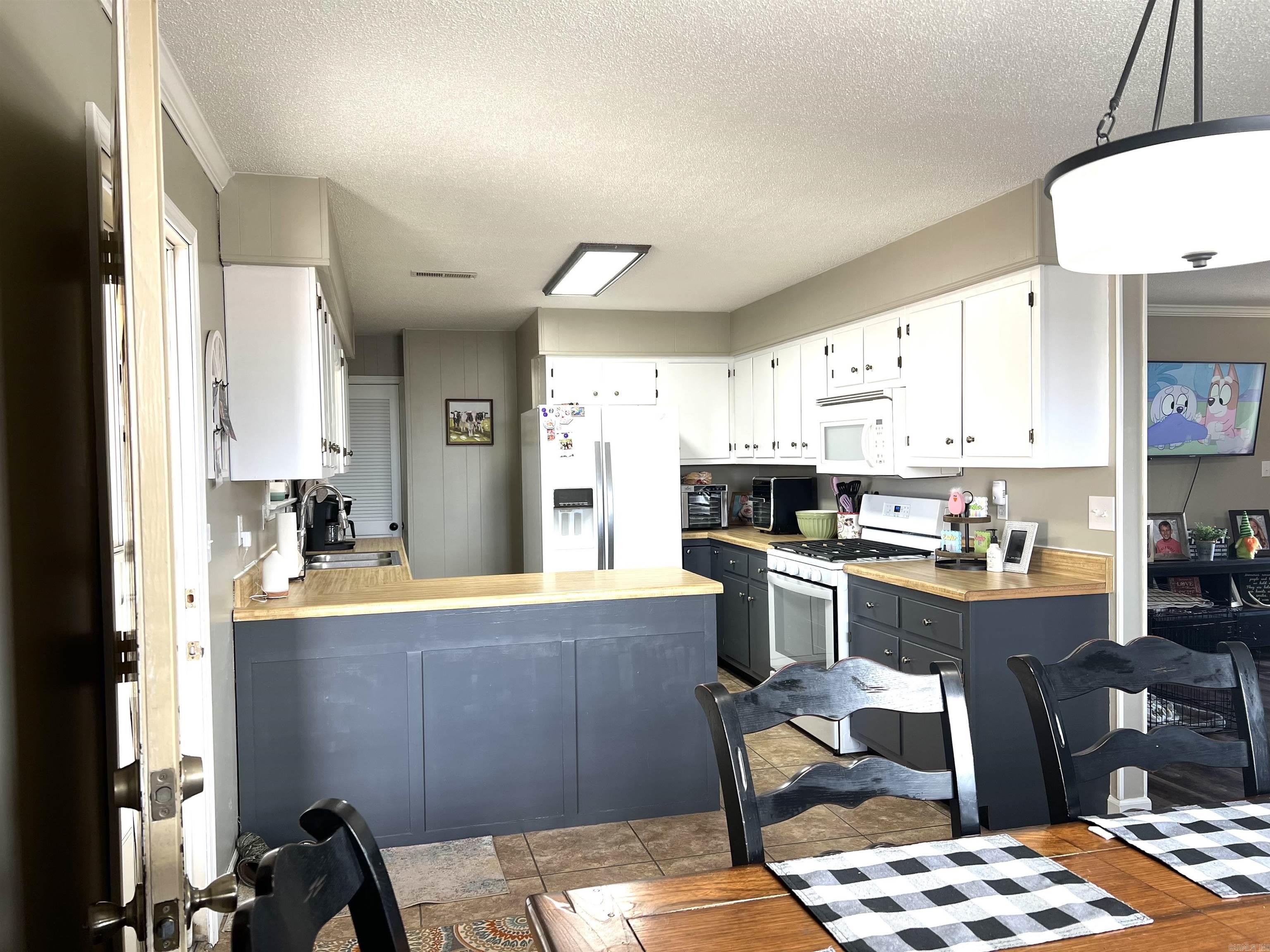 887 S Garfield  Piggott, AR