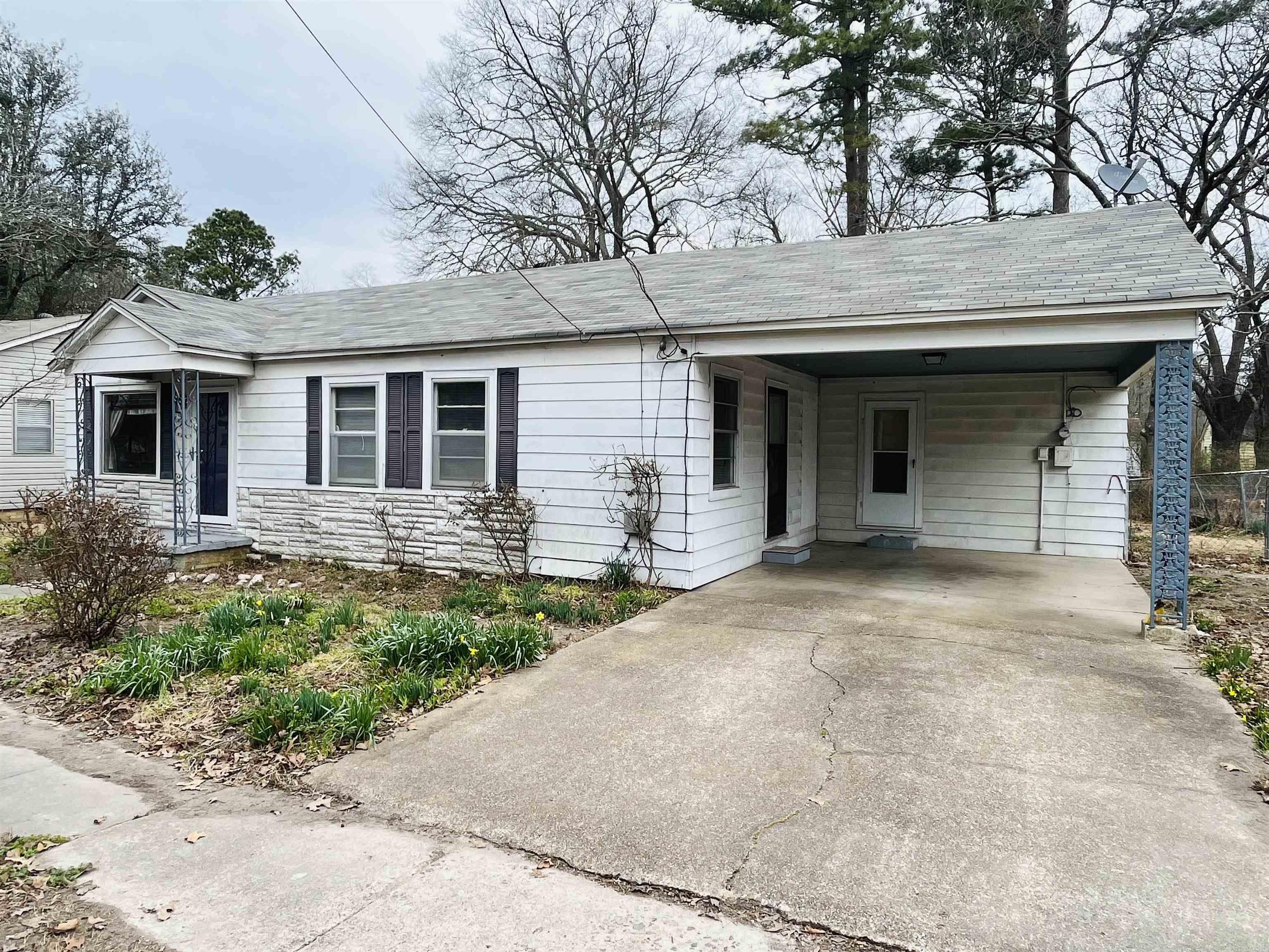 1310  McHenry  Malvern, AR