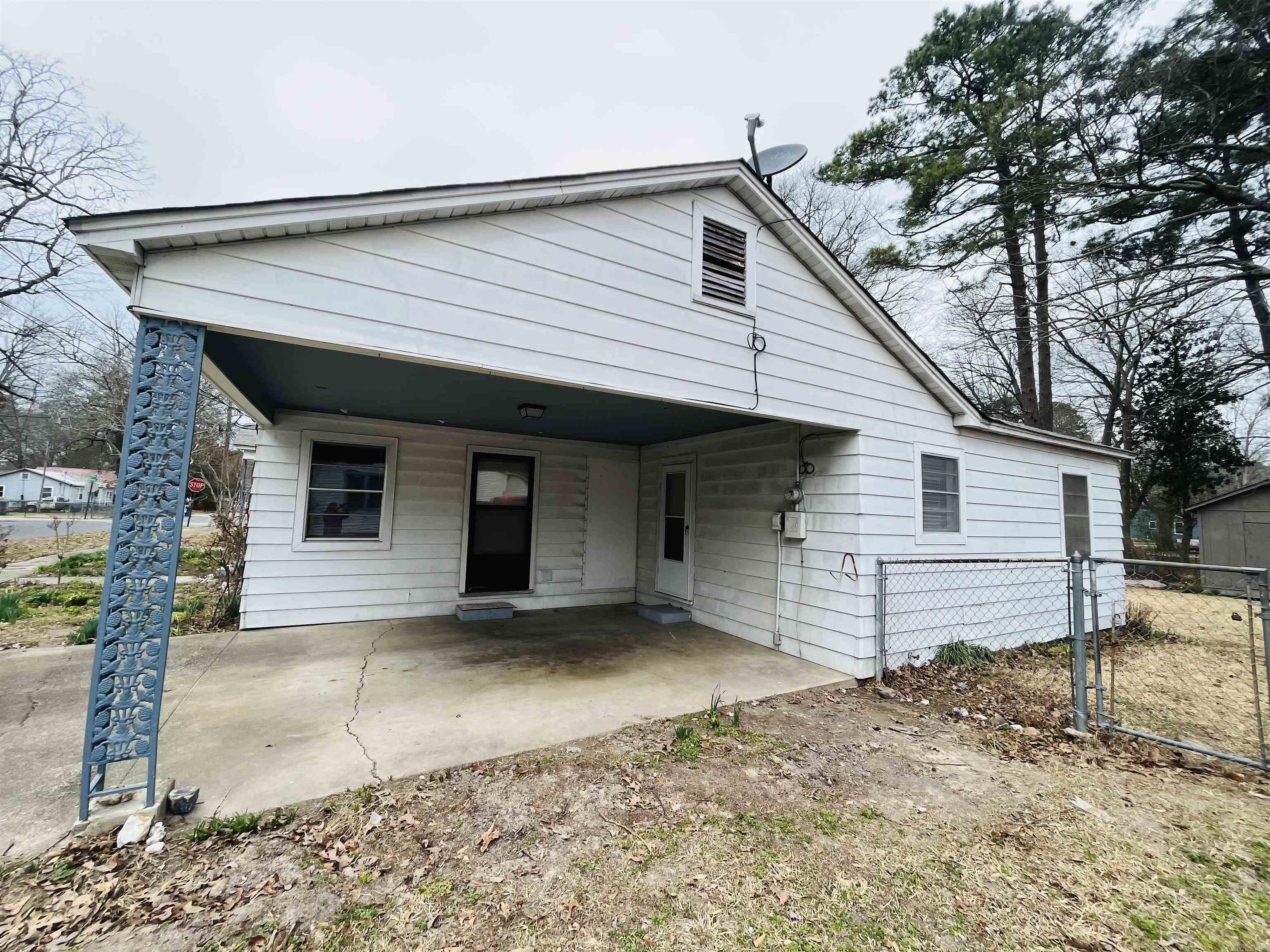 1310  McHenry  Malvern, AR