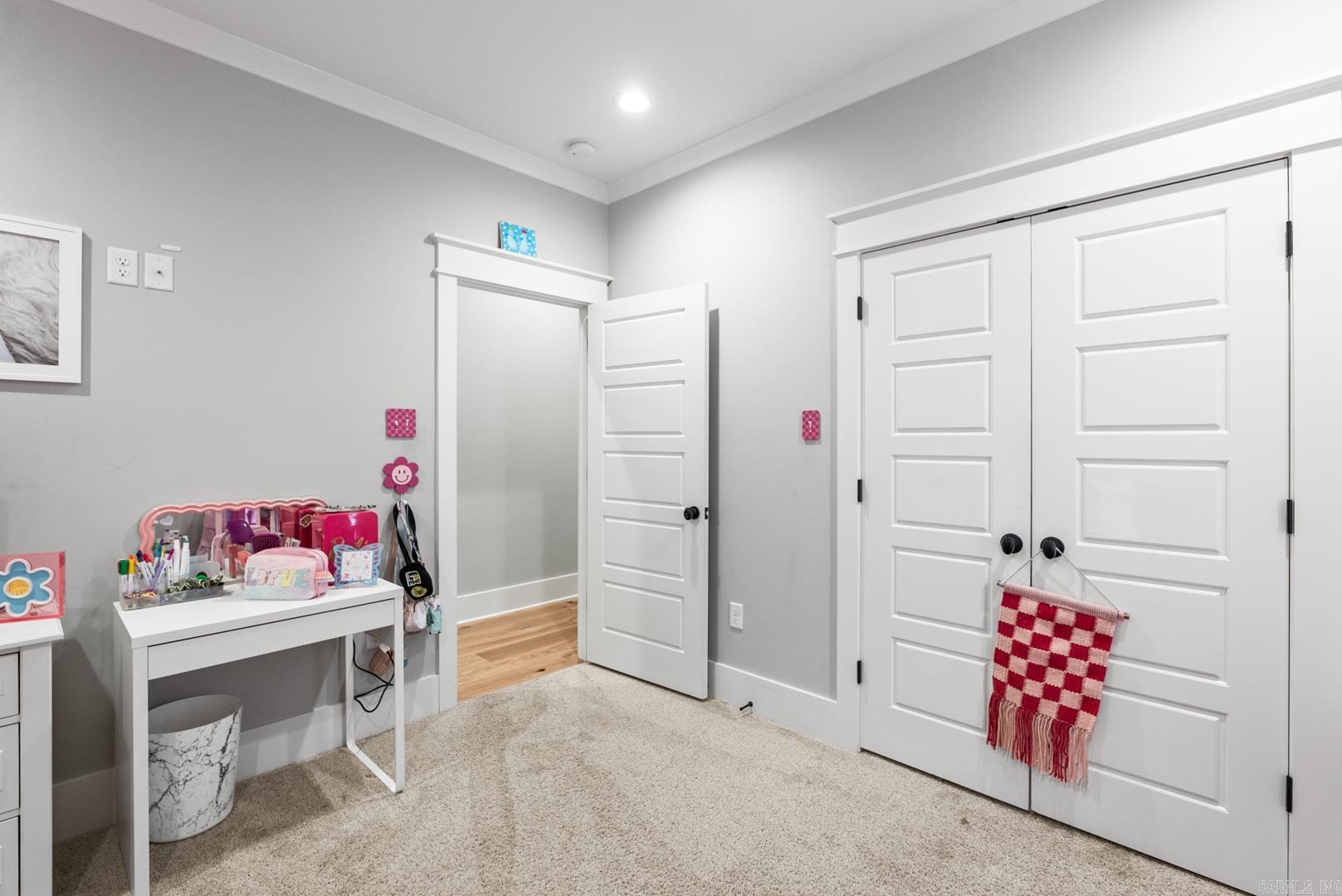 1675  Lainey  Conway, AR