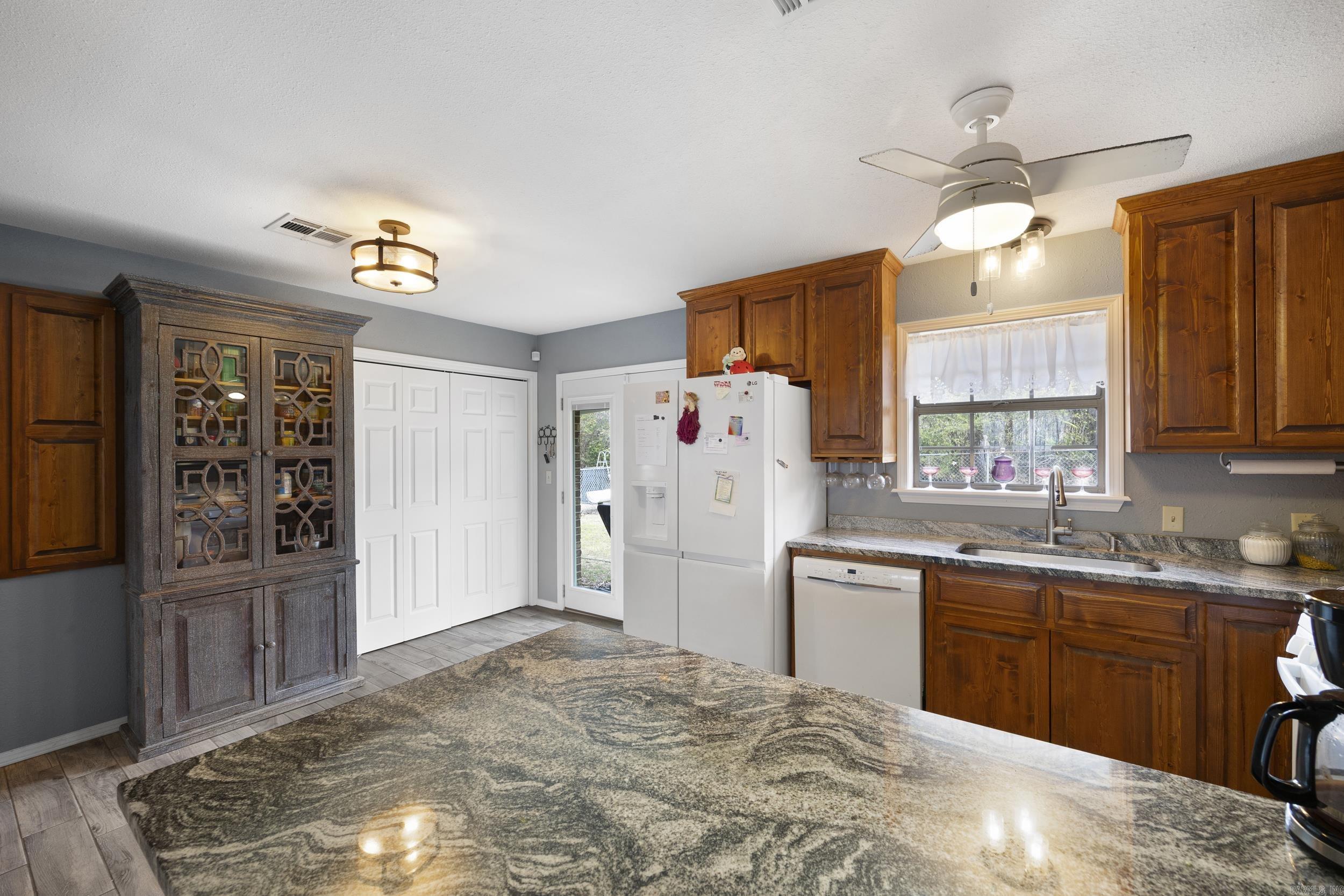 500 N Main Street Coal Hill, AR 72832