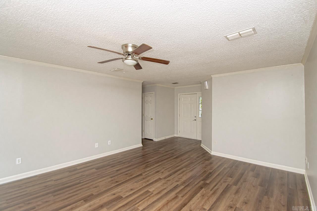 23  White Fox  Cabot, AR
