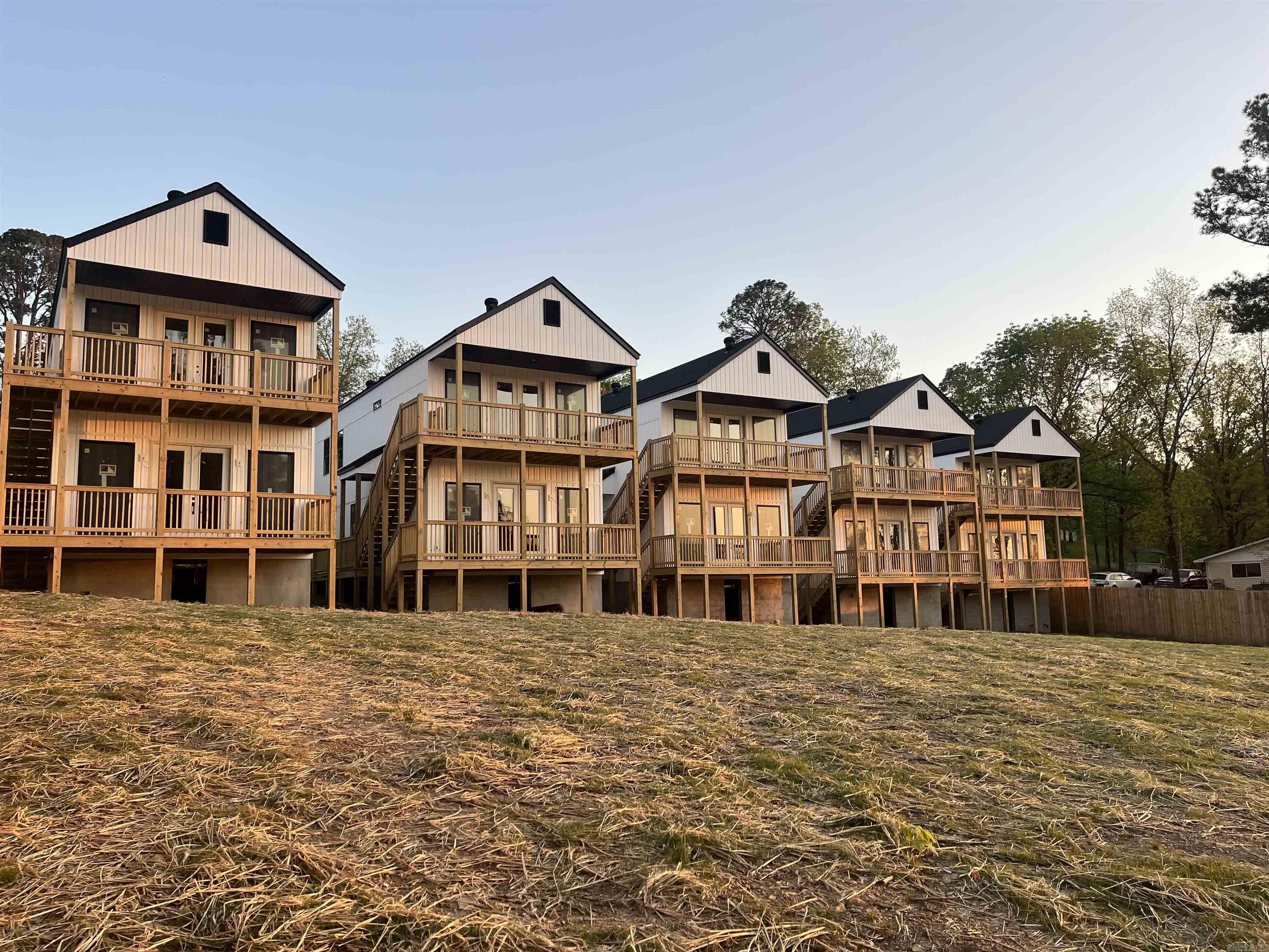 547  Northshore  Hot Springs, AR