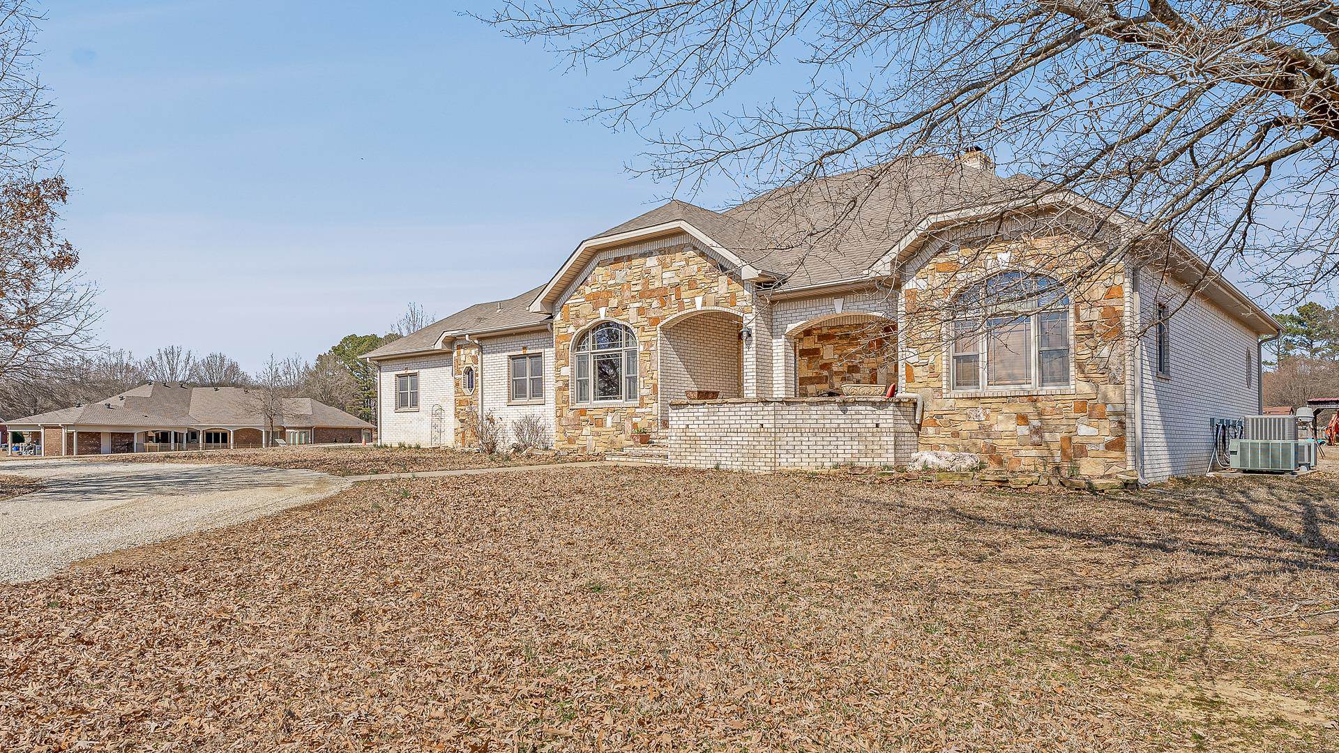 4515  Peachtree  Jonesboro, AR