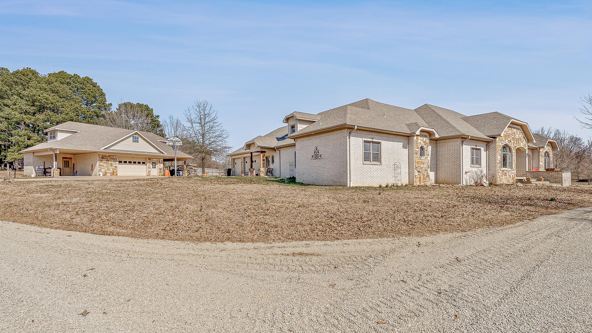 4515  Peachtree  Jonesboro, AR