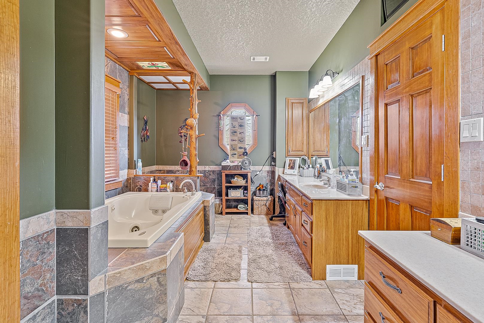4515  Peachtree  Jonesboro, AR