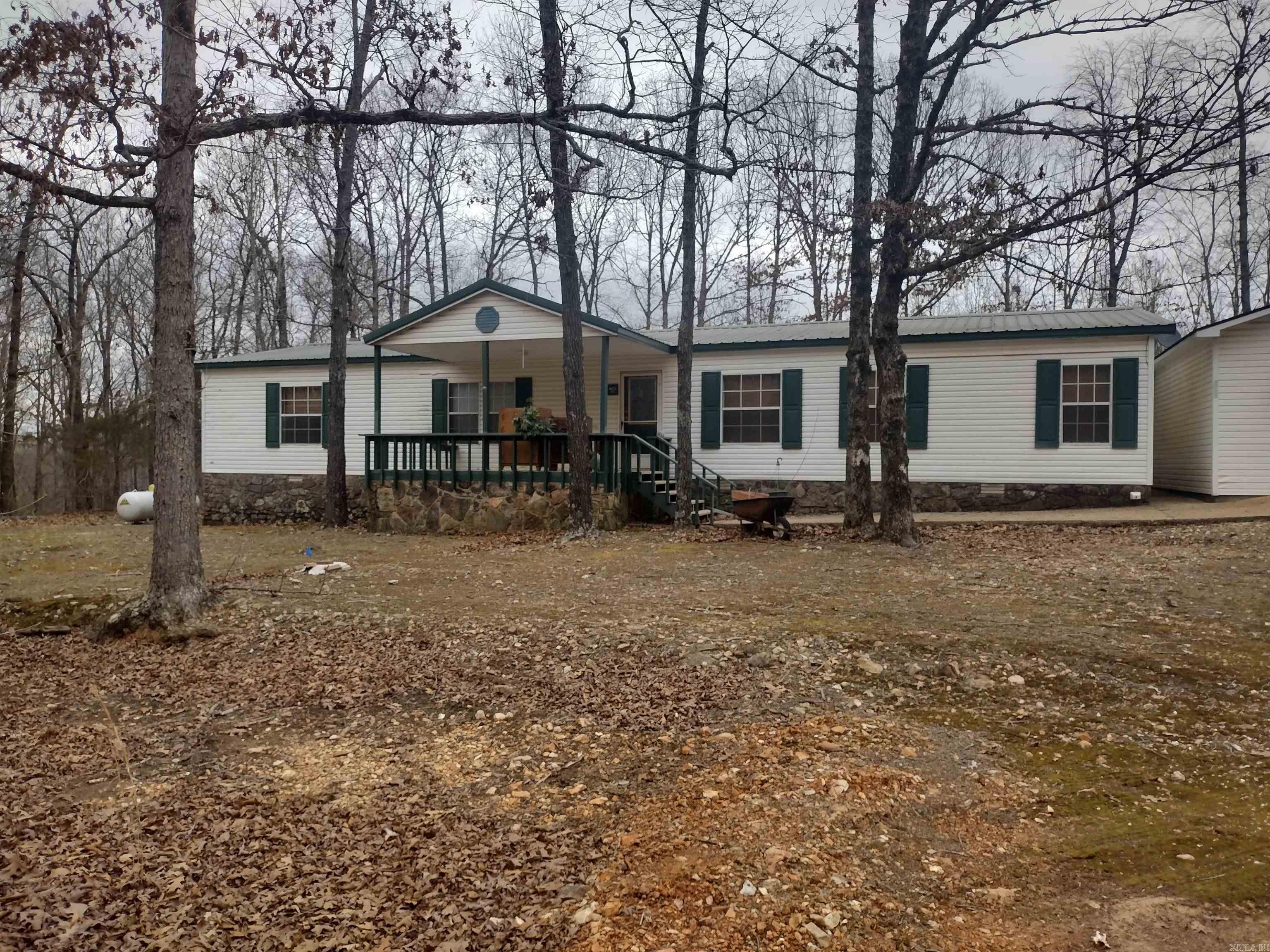 152  Wolf King Rd  Mountain View, AR