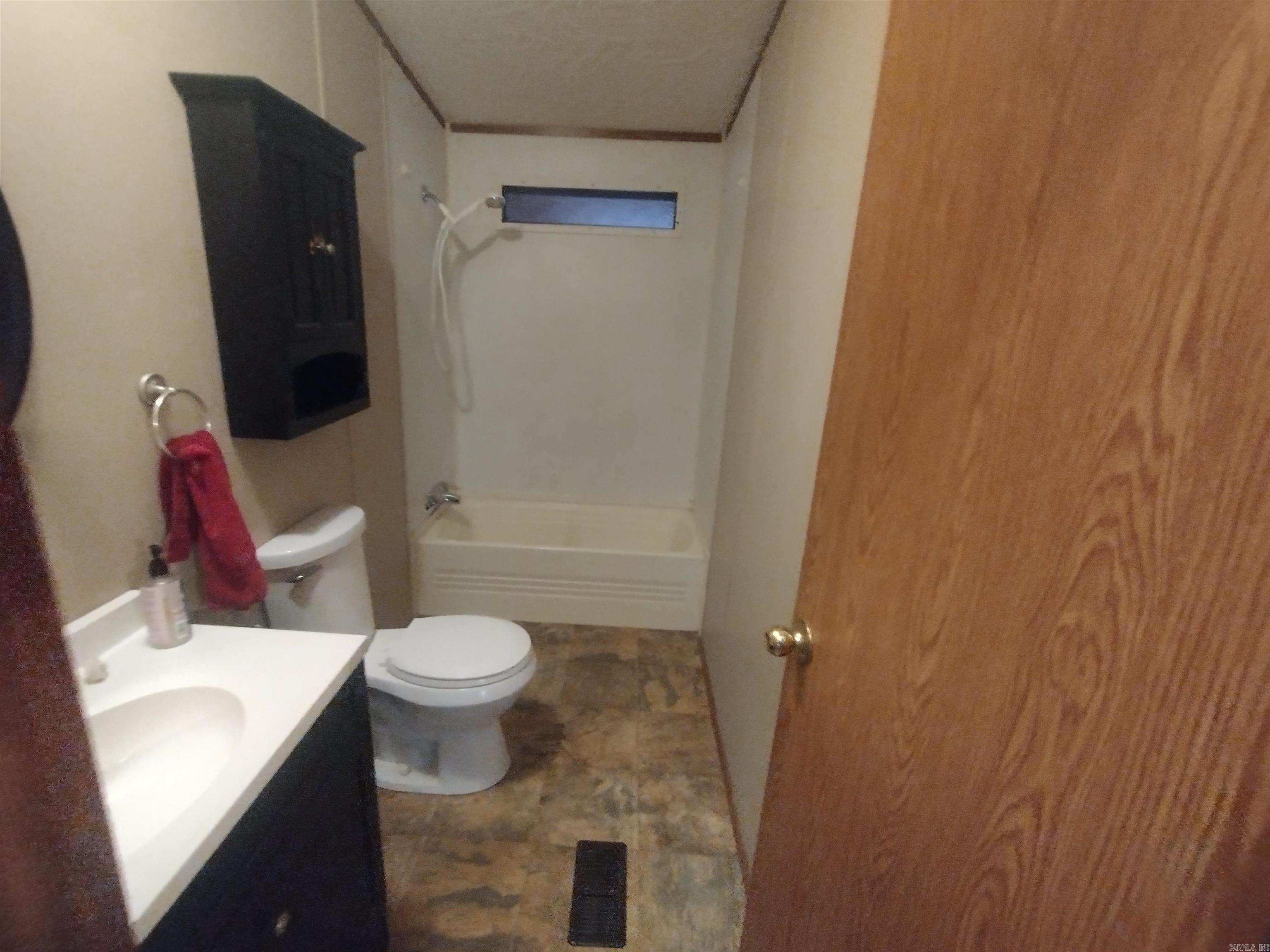 152  Wolf King Rd  Mountain View, AR