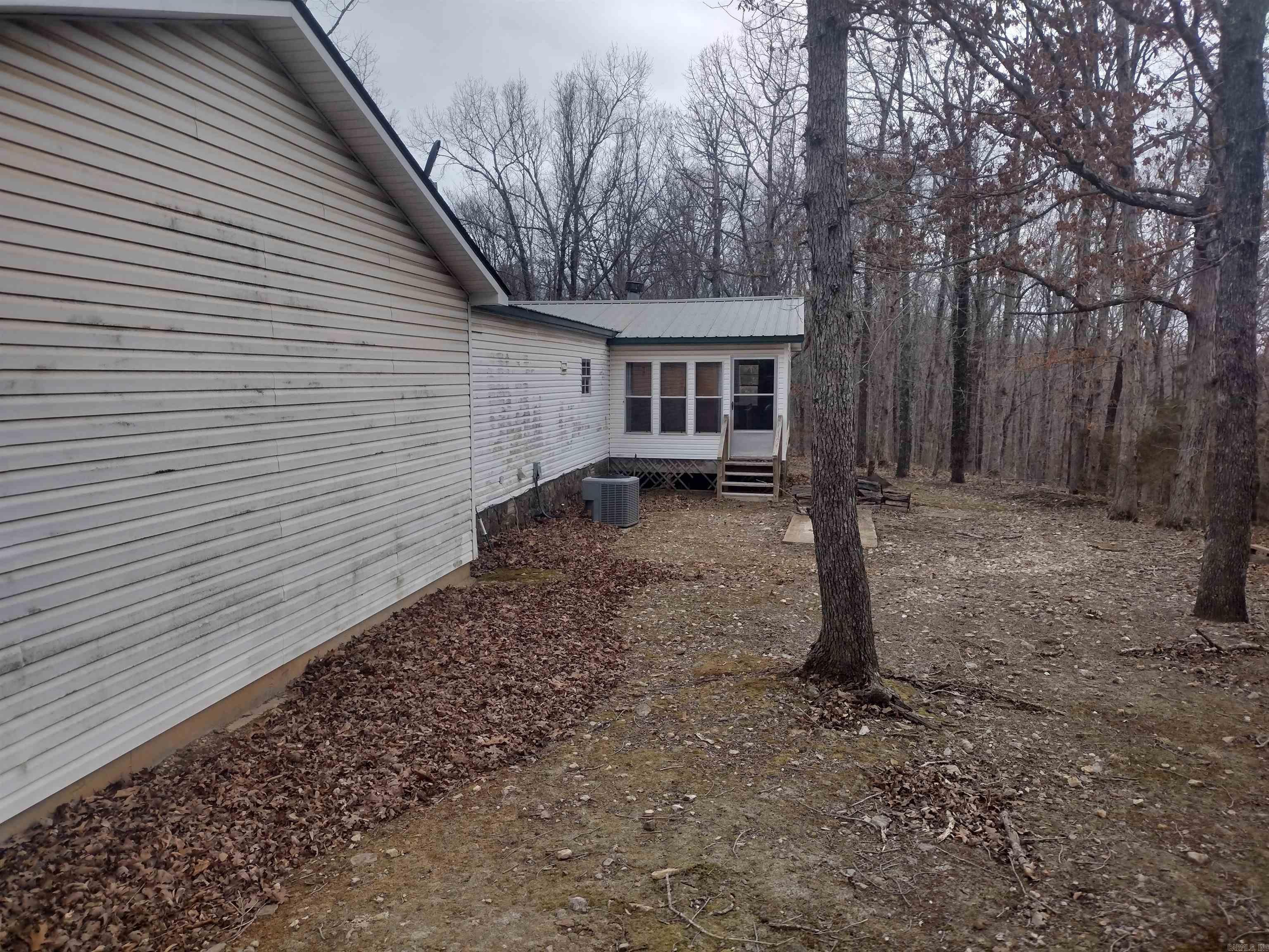 152  Wolf King Rd  Mountain View, AR