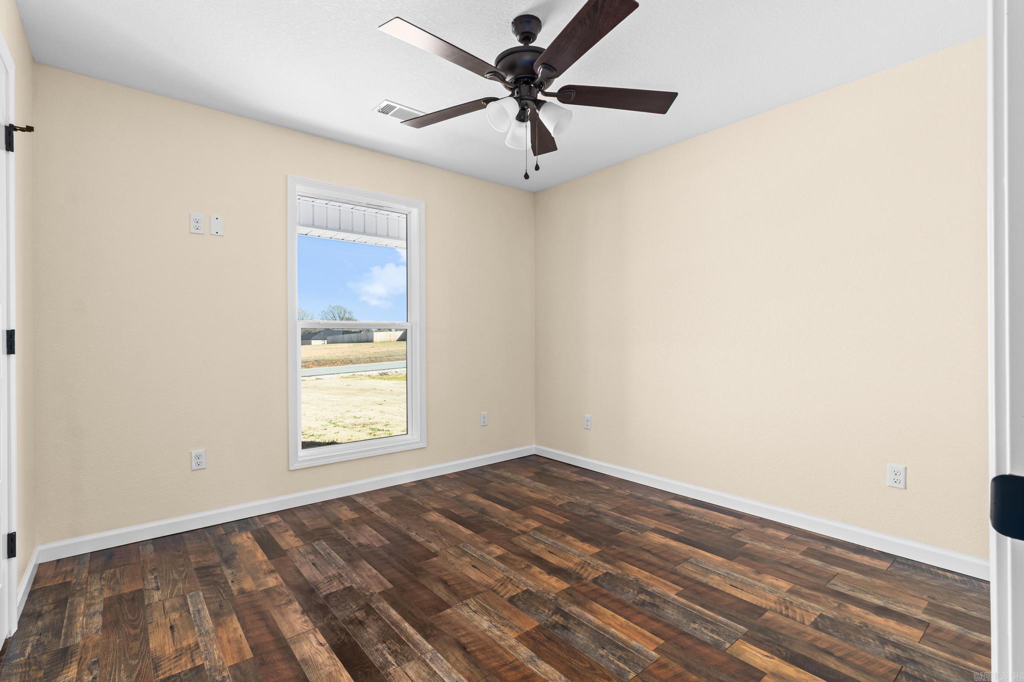 137 Raymond Drive Paragould, AR 72450