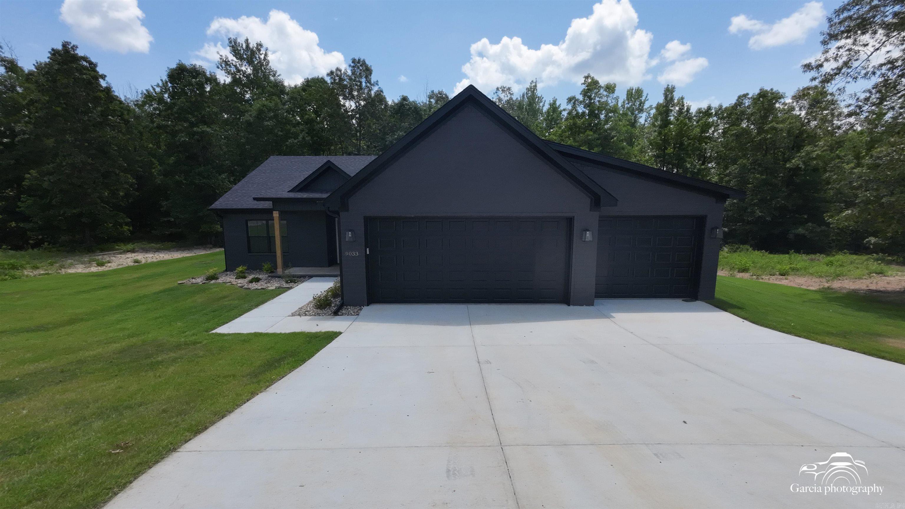 9033 Creek View  Bauxite, AR