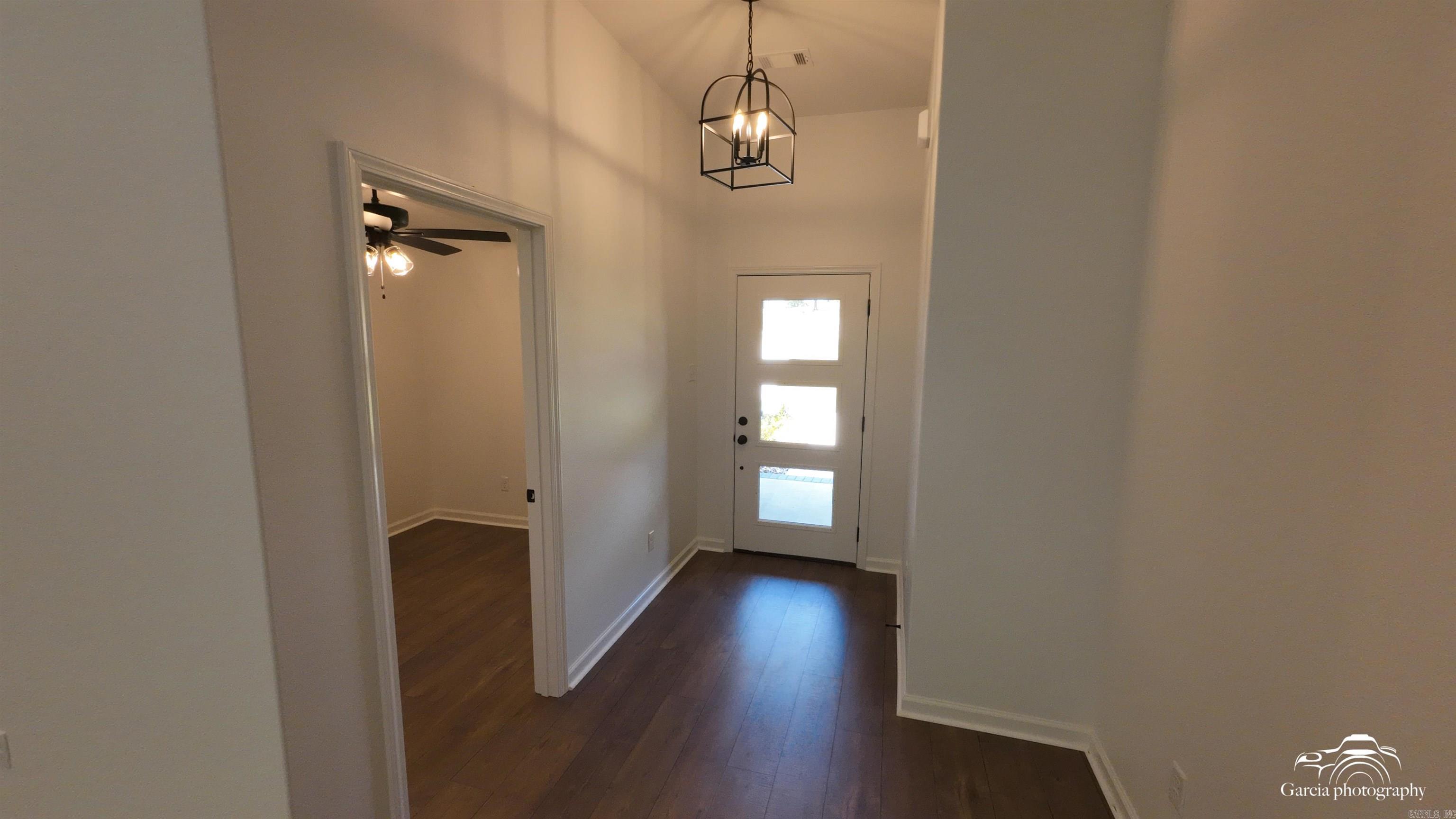 9033 Creek View  Bauxite, AR