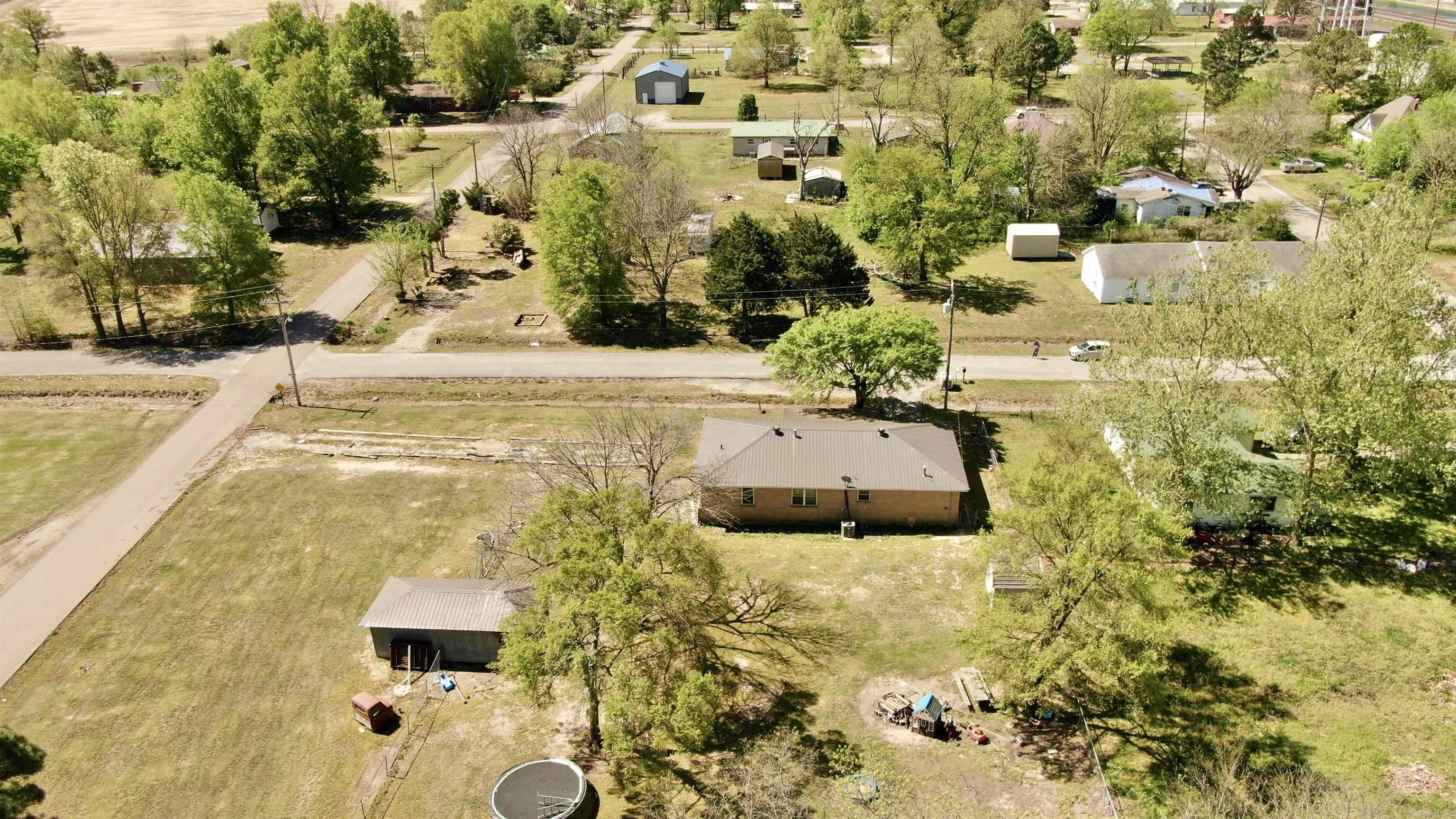 229 E Elm St  Alicia, AR