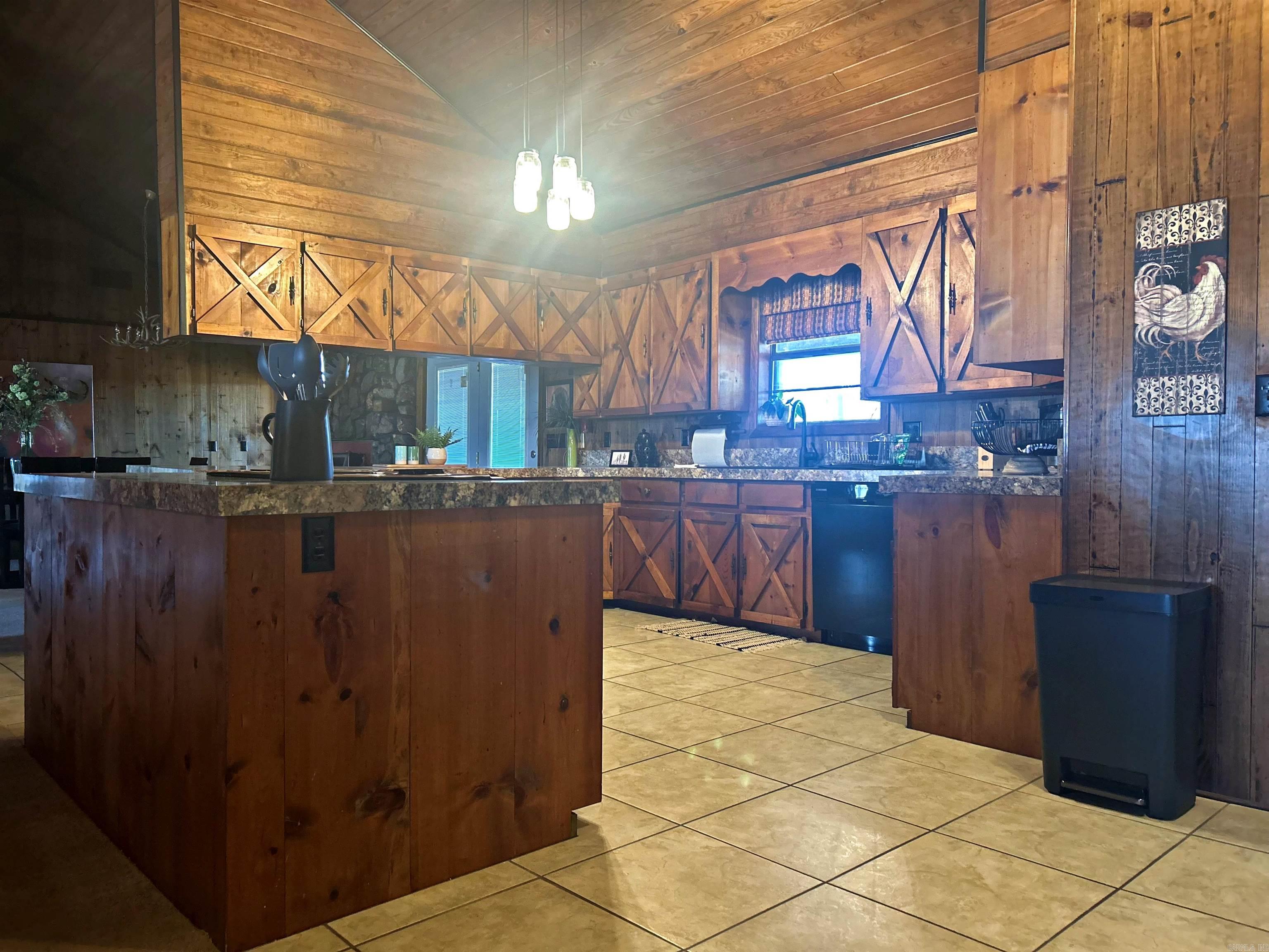 7369  7  Bismarck, AR