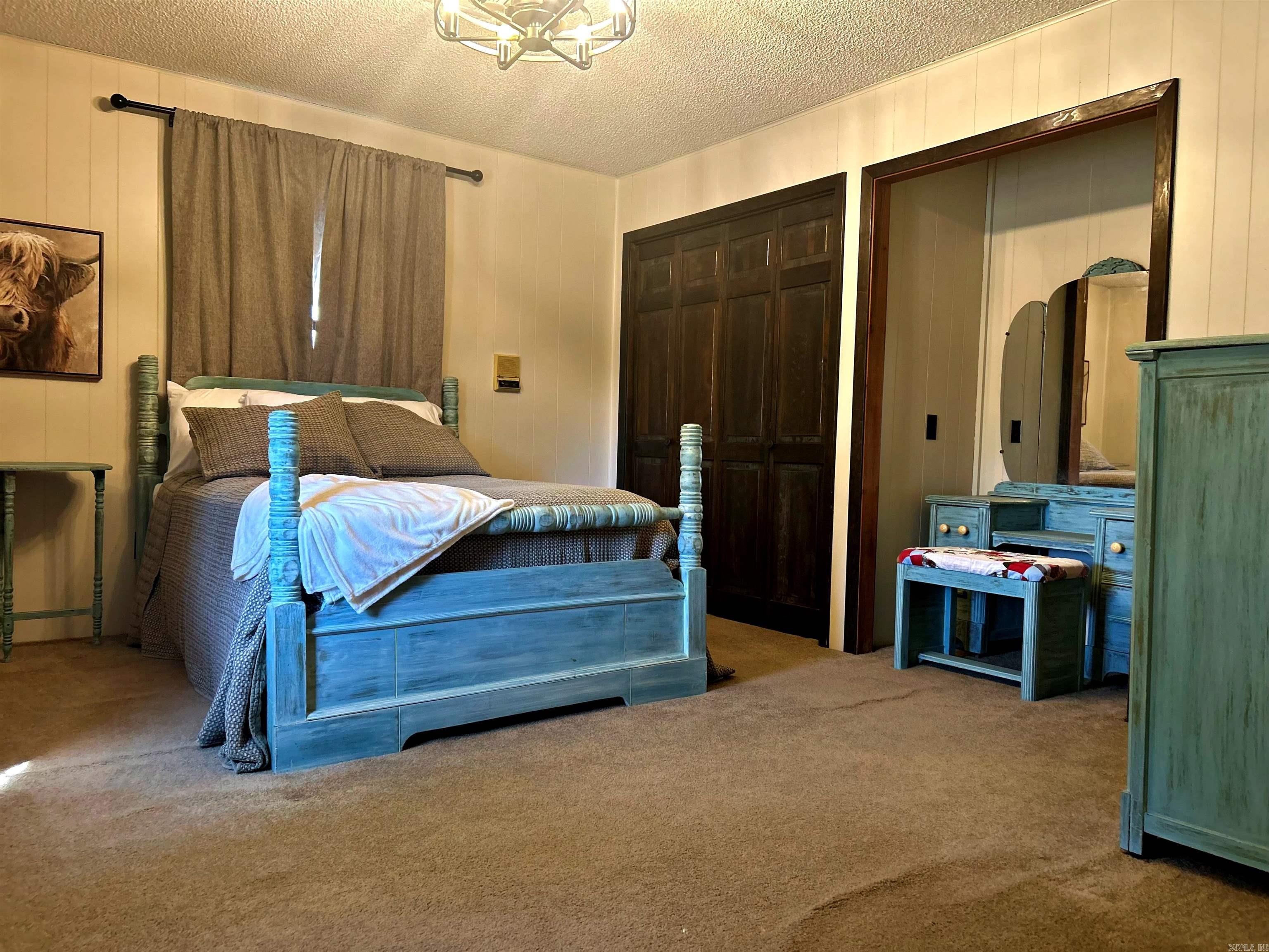 7369  7  Bismarck, AR