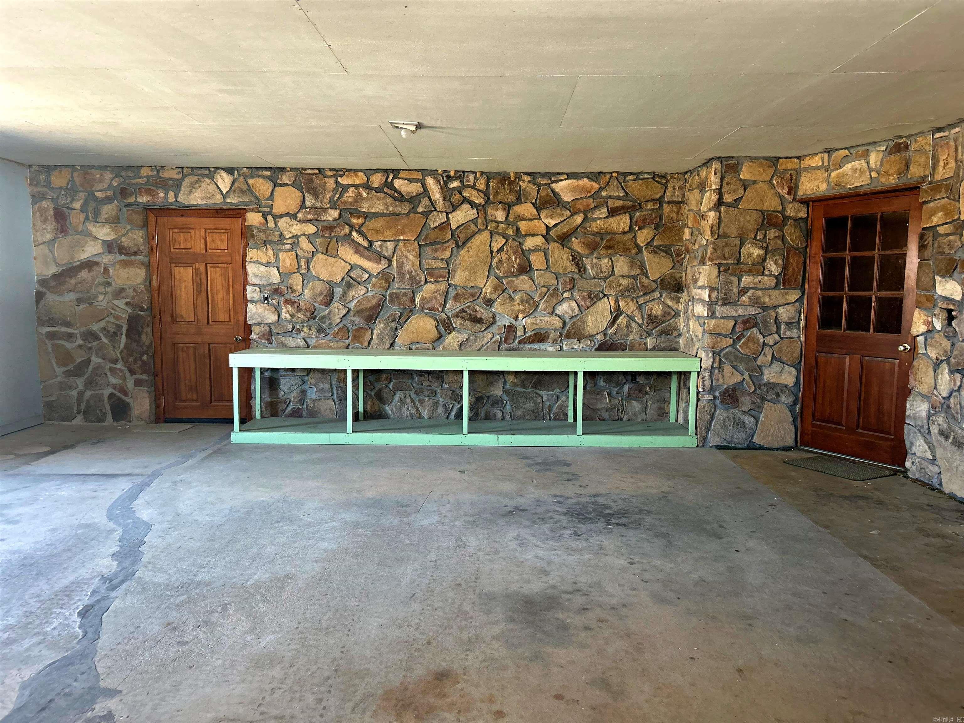 7369  7  Bismarck, AR